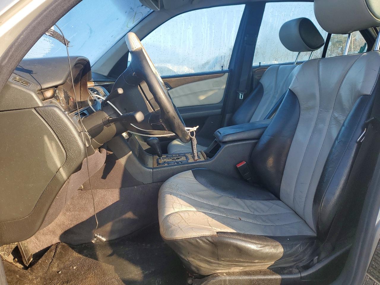 1999 Mercedes-benz E 55 Amg Серебряный vin: WDBJF74H5XA907390