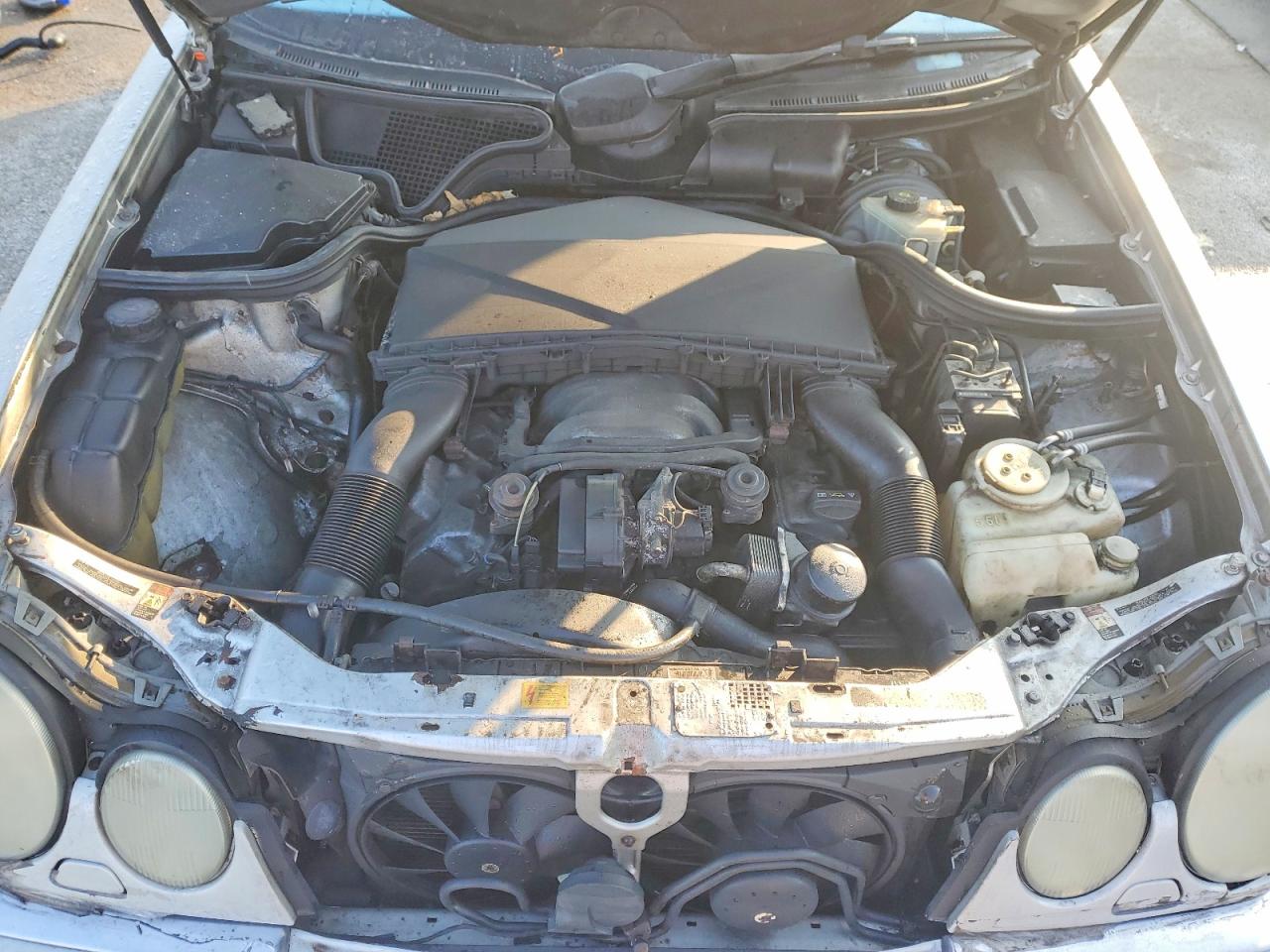 1999 Mercedes-benz E 55 Amg Серебряный vin: WDBJF74H5XA907390
