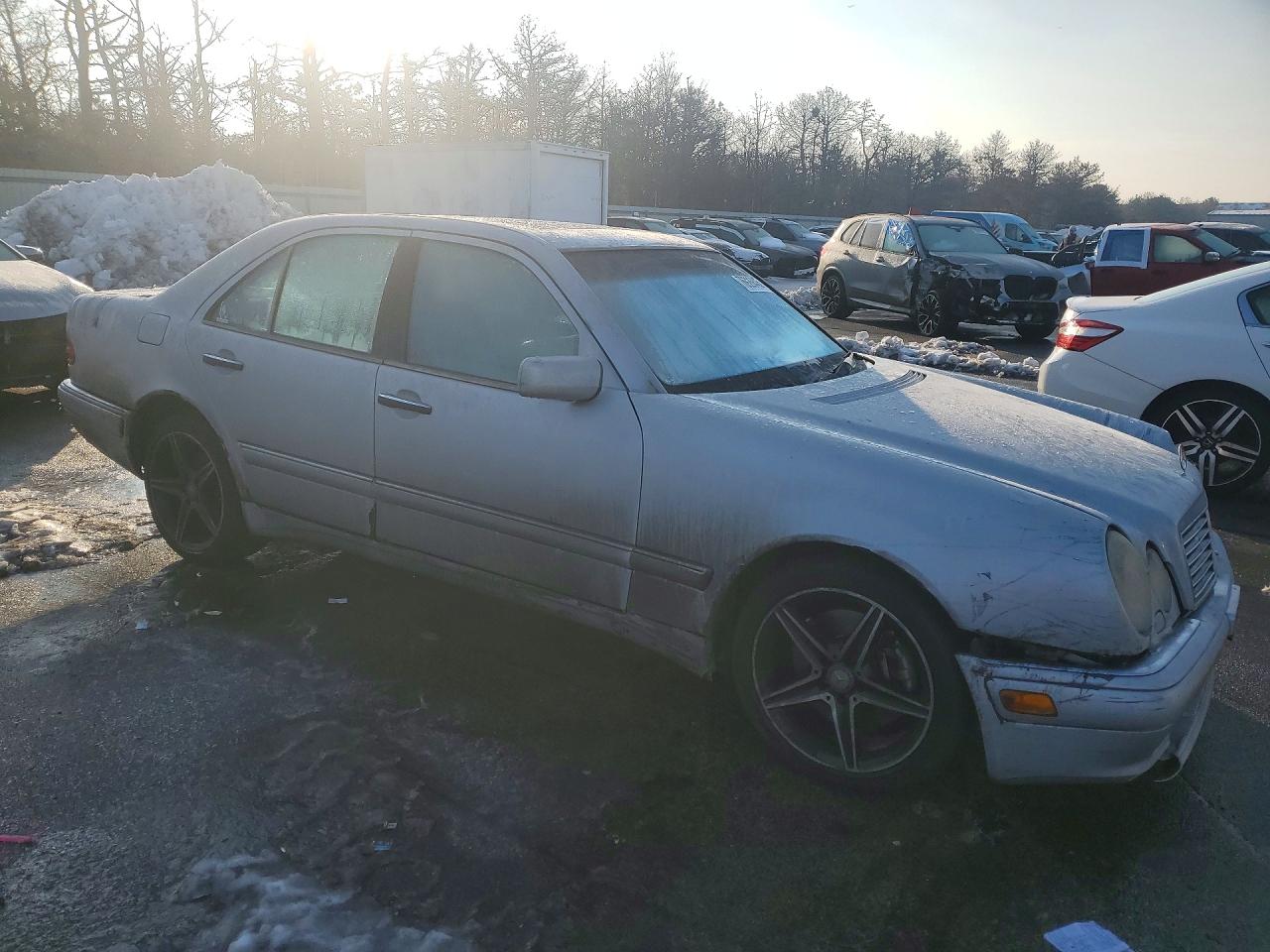 1999 Mercedes-benz E 55 Amg Серебряный vin: WDBJF74H5XA907390