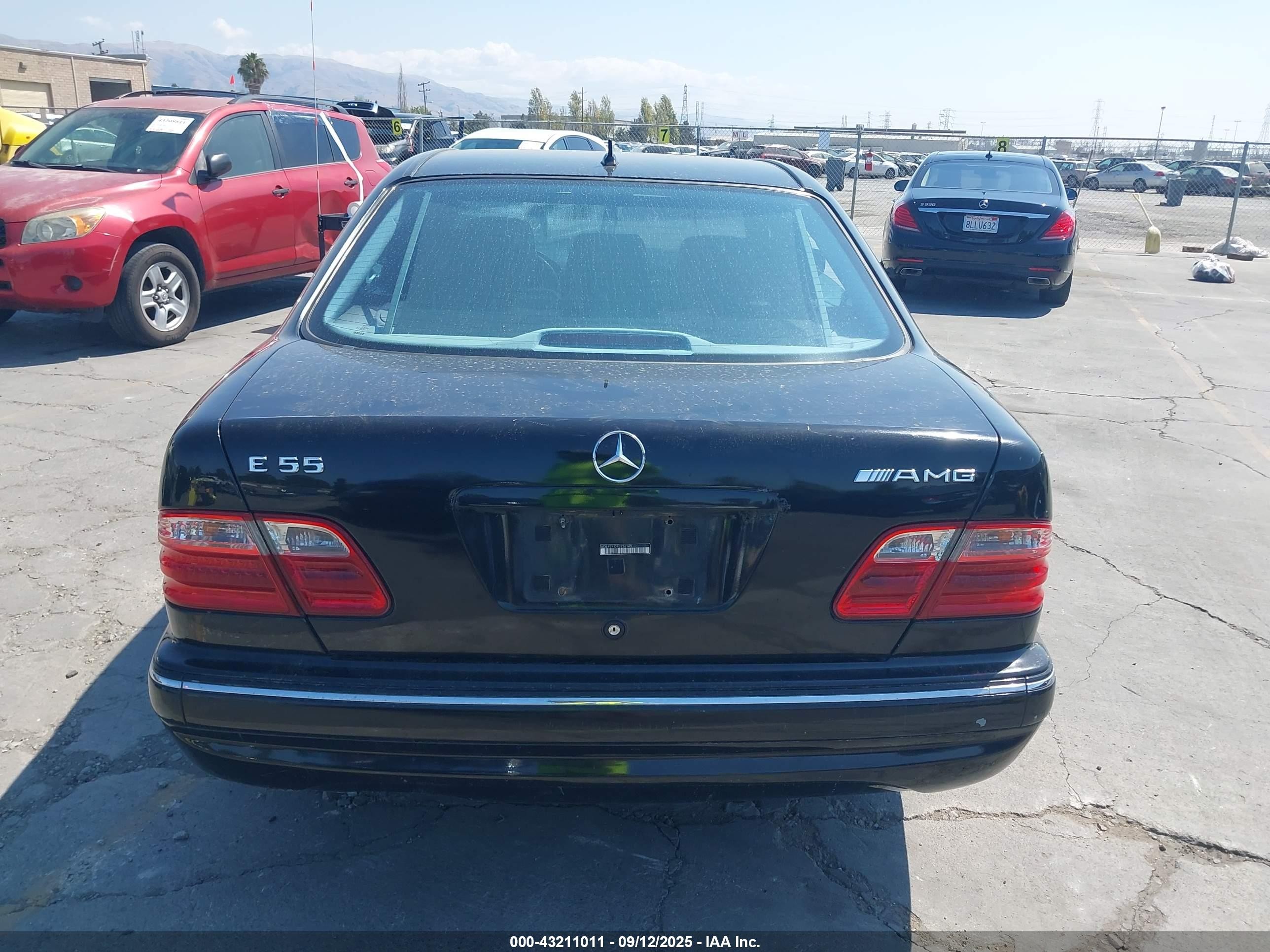 2001 Mercedes-benz E 55 Amg   Black vin: WDBJF74J01B226140