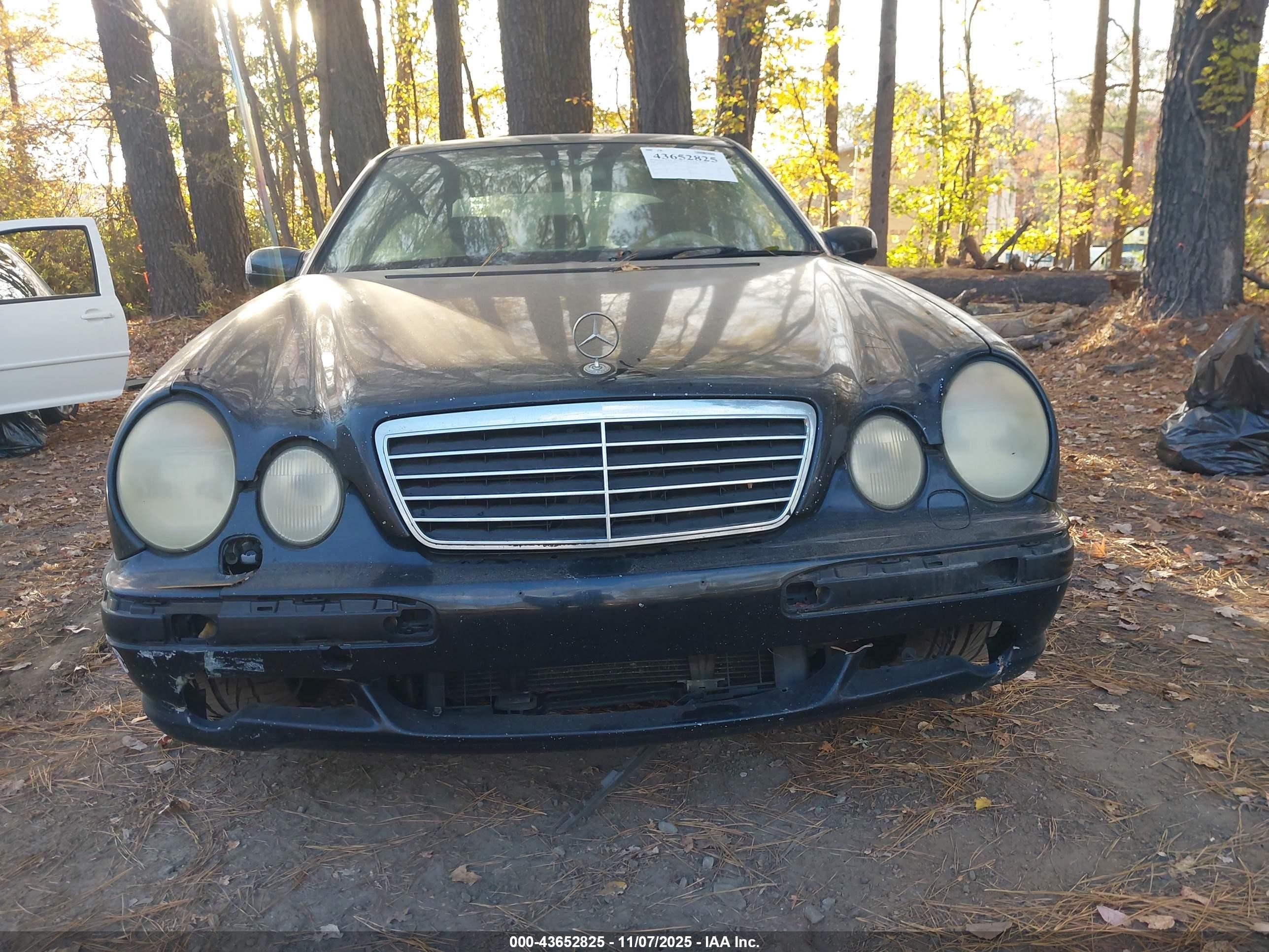 2000 Mercedes-benz E 55 Amg   Черный vin: WDBJF74J1YB142368