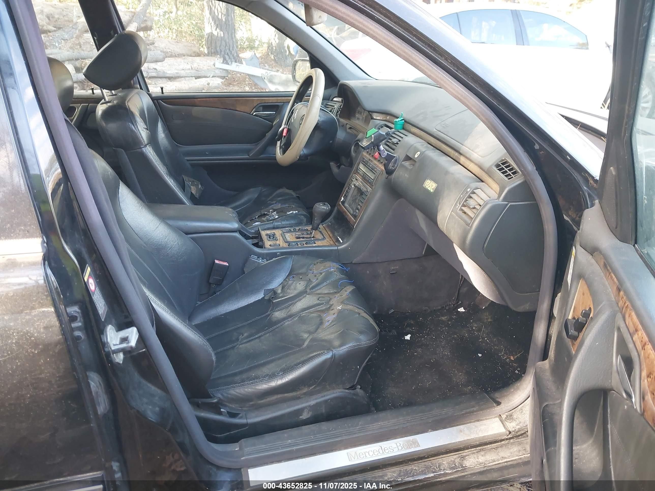 2000 Mercedes-benz E 55 Amg   Черный vin: WDBJF74J1YB142368