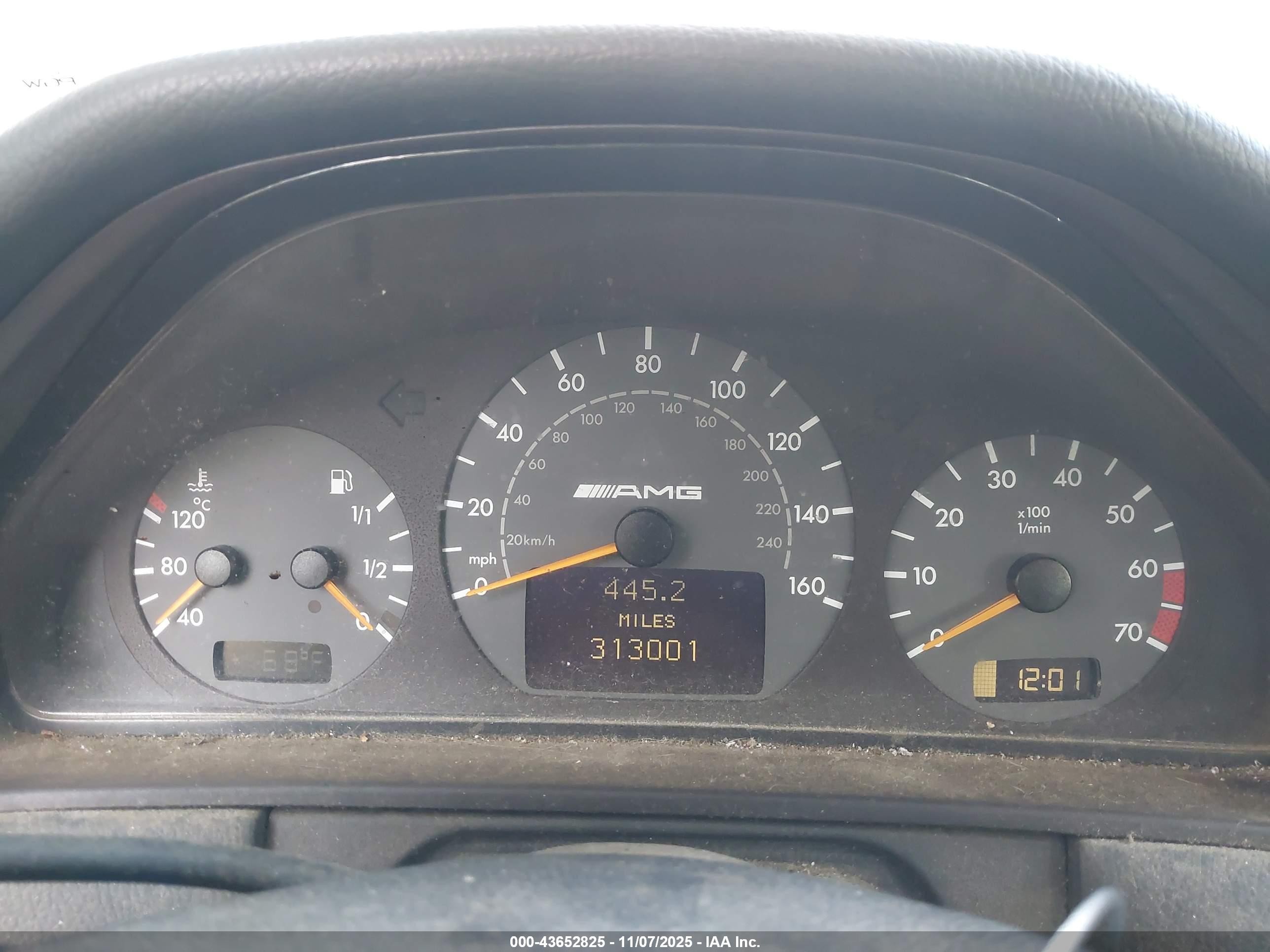 2000 Mercedes-benz E 55 Amg   Черный vin: WDBJF74J1YB142368