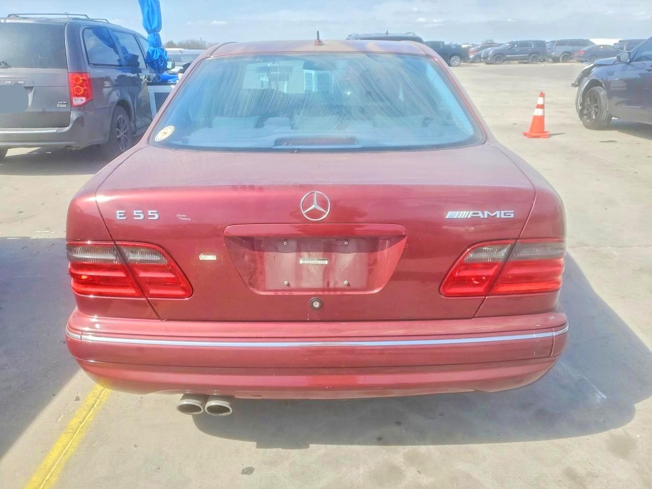 2000 Mercedes Benz E 55 Amg Бордовый vin: WDBJF74J2YB124395