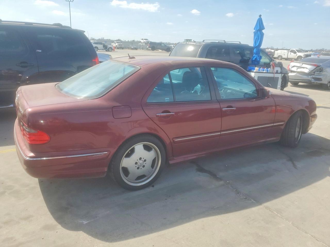 2000 Mercedes Benz E 55 Amg Бордовый vin: WDBJF74J2YB124395