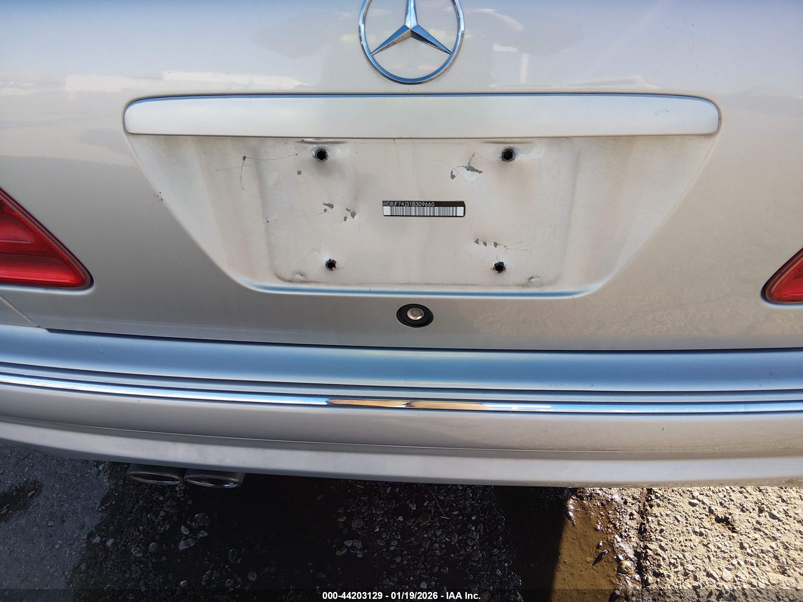2001 Mercedes-benz E 55 Amg   Серебряный vin: WDBJF74J31B309660