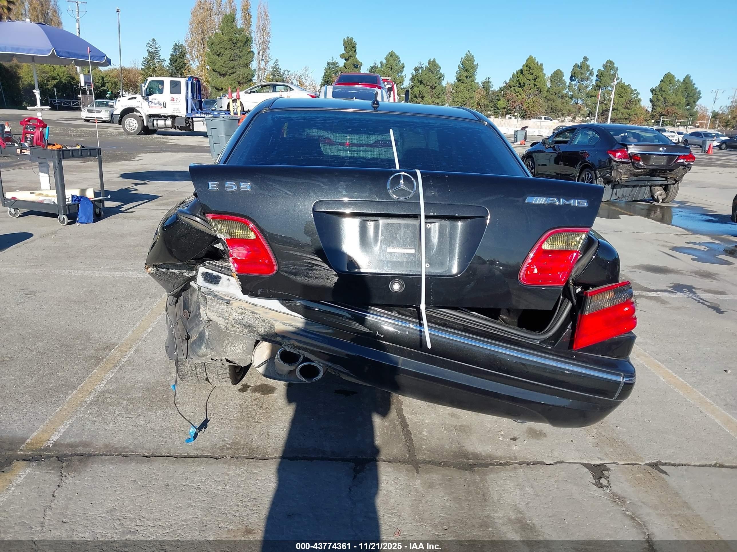 2001 Mercedes-benz E 55 Amg   Black vin: WDBJF74J41B345521