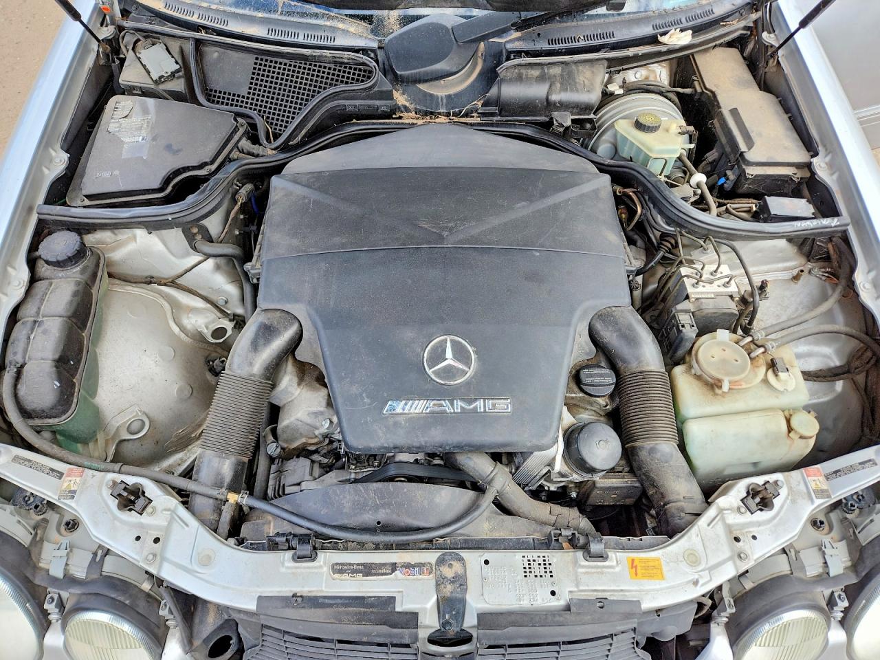 2000 Mercedes-benz E 55 Amg Silver vin: WDBJF74J6YB056473