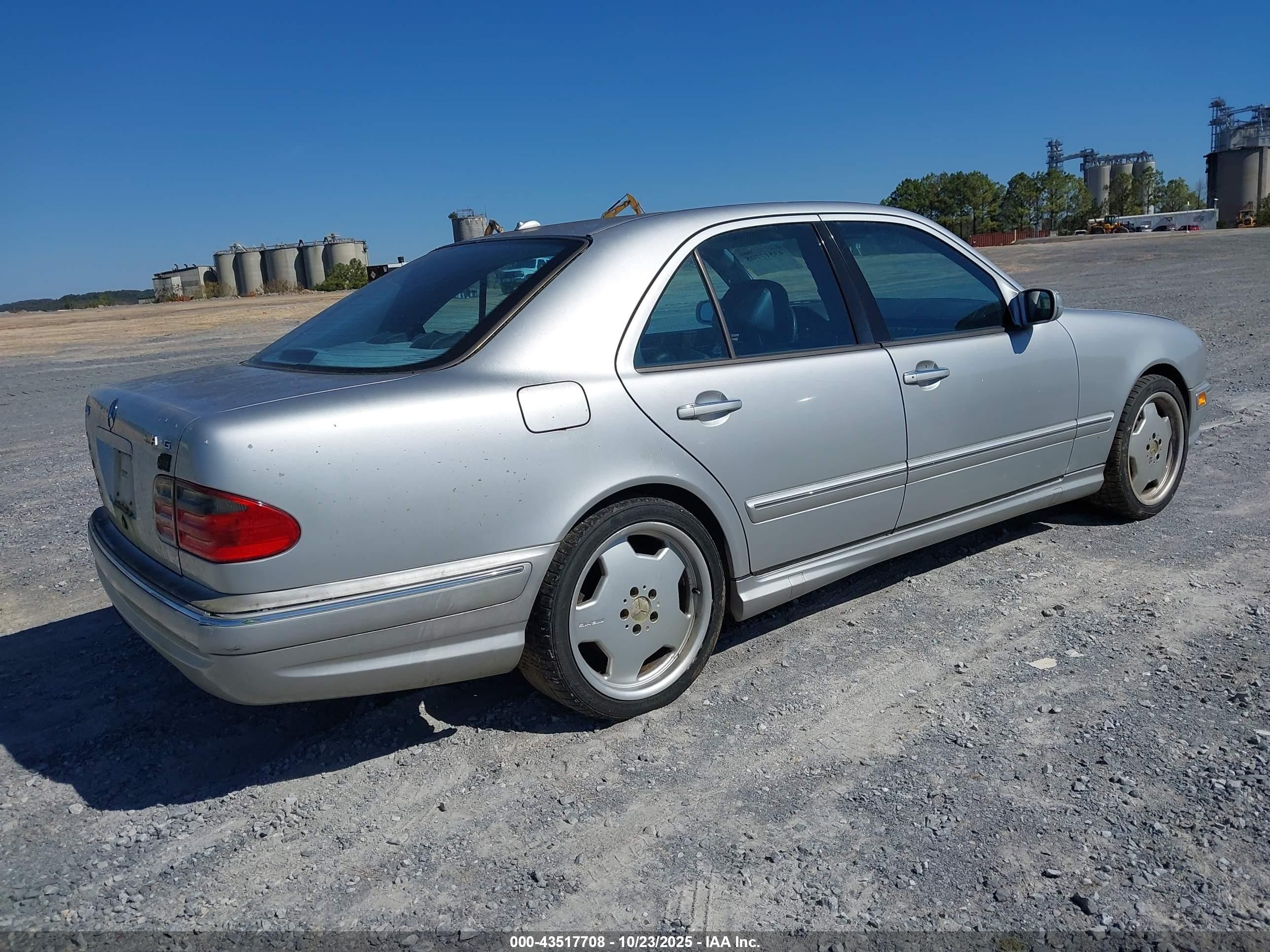 2001 Mercedes-benz E 55 Amg   Silver vin: WDBJF74J71B306504