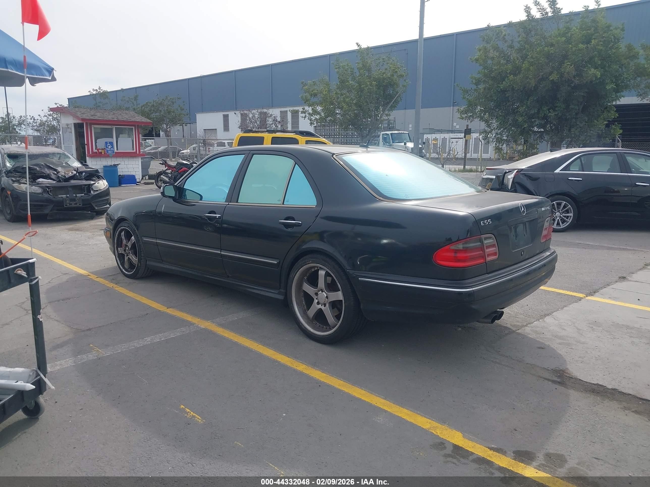2000 Mercedes-benz E 55 Amg   Black vin: WDBJF74J7YB037902