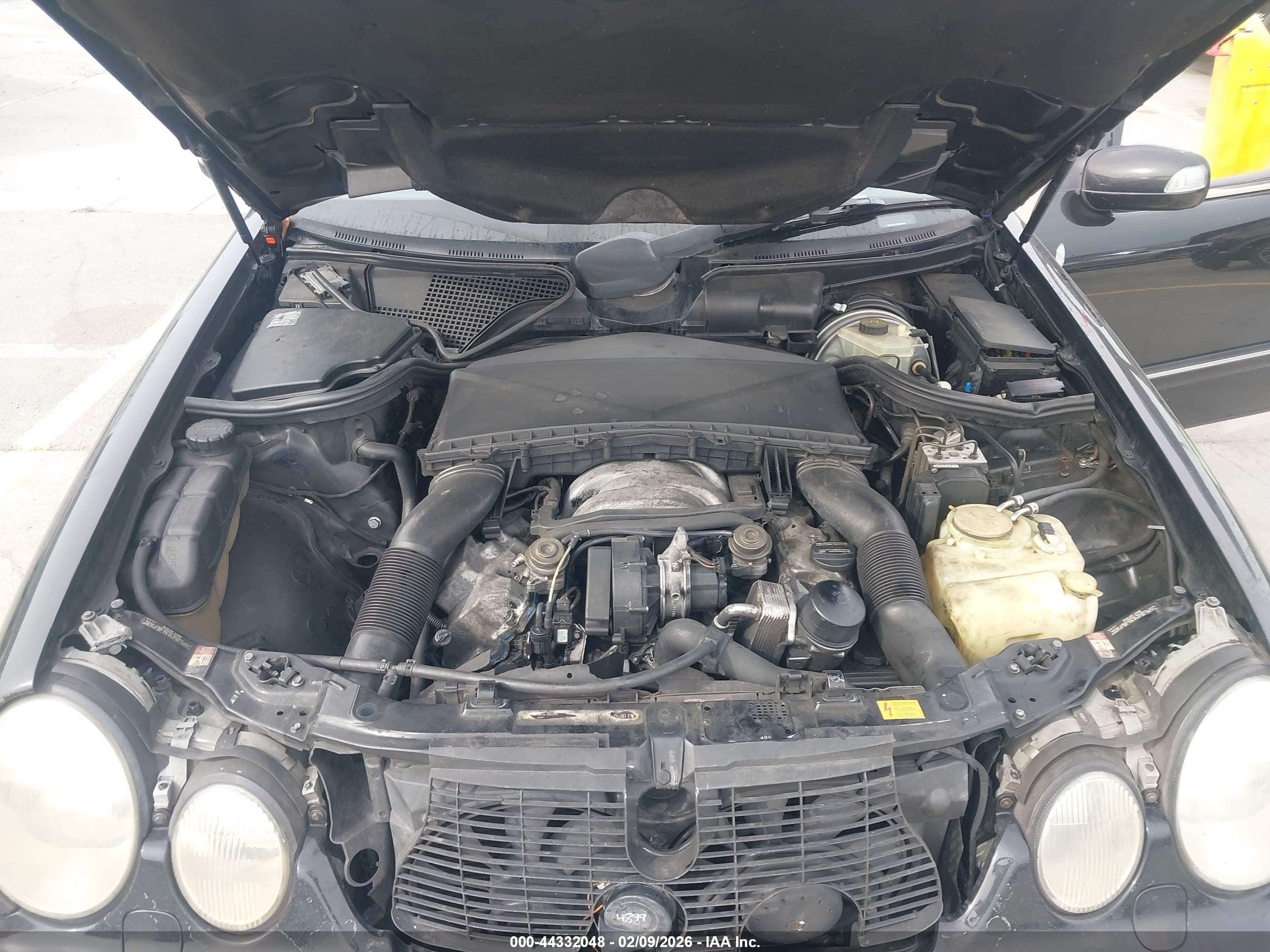 2000 Mercedes-benz E 55 Amg   Black vin: WDBJF74J7YB037902