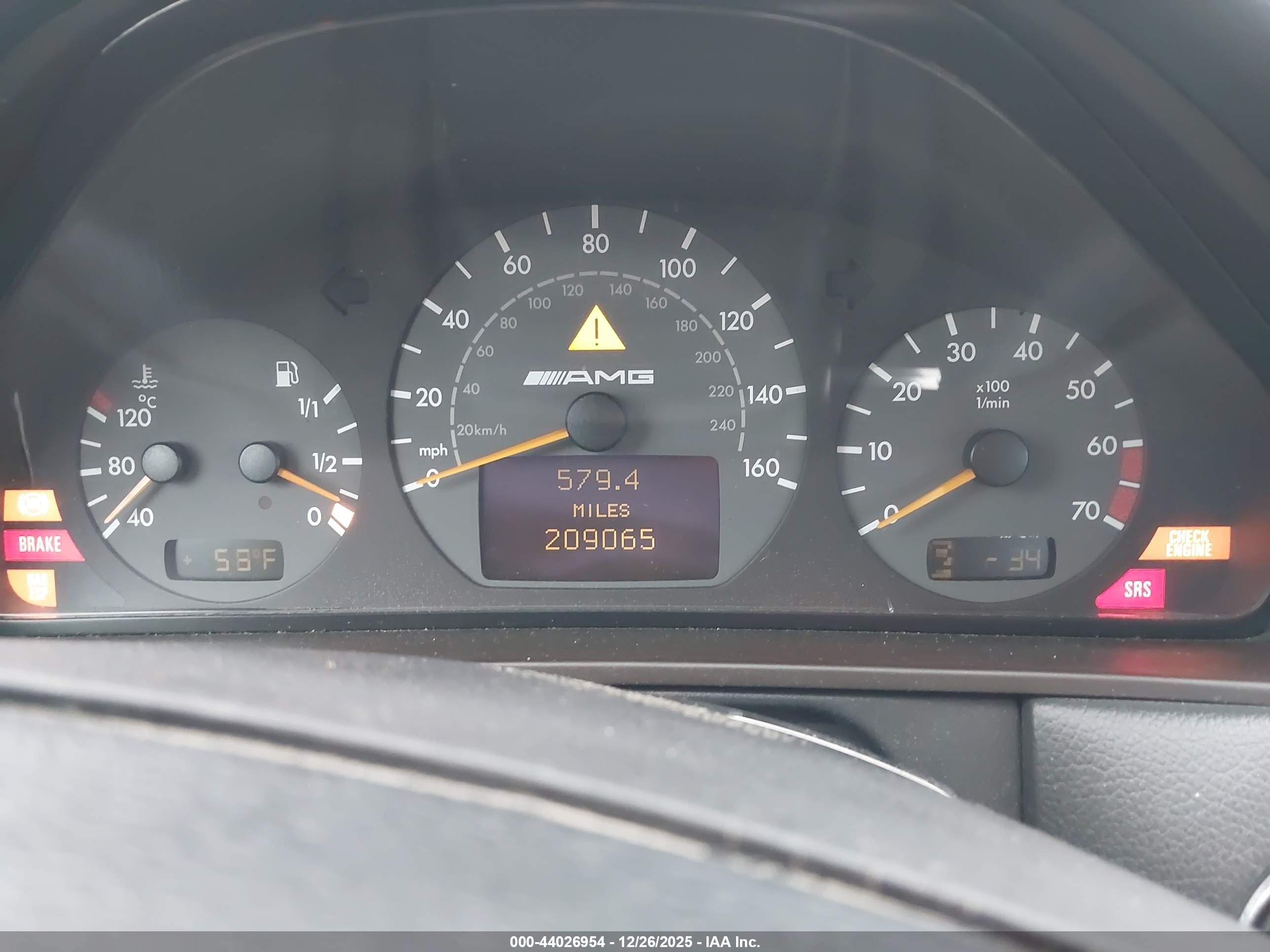 2001 Mercedes-benz E 55 Amg   Серебряный vin: WDBJF74J91B275207