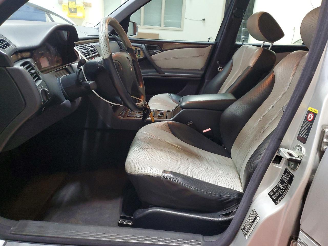 2001 Mercedes-benz E 55 Amg Silver vin: WDBJF74JX1B282408
