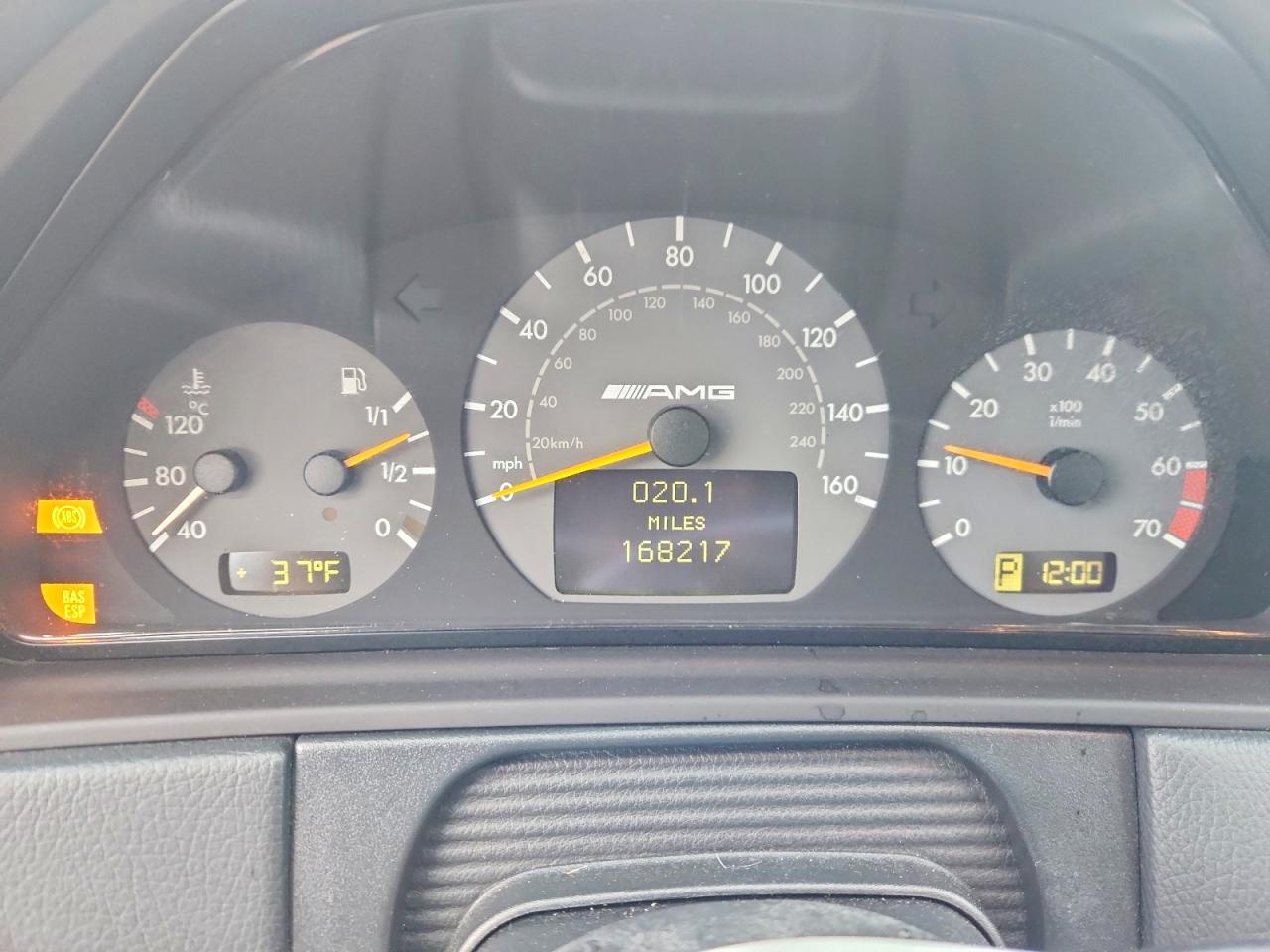 2002 Mercedes-benz E 55 Amg Silver vin: WDBJF74JX2B447276