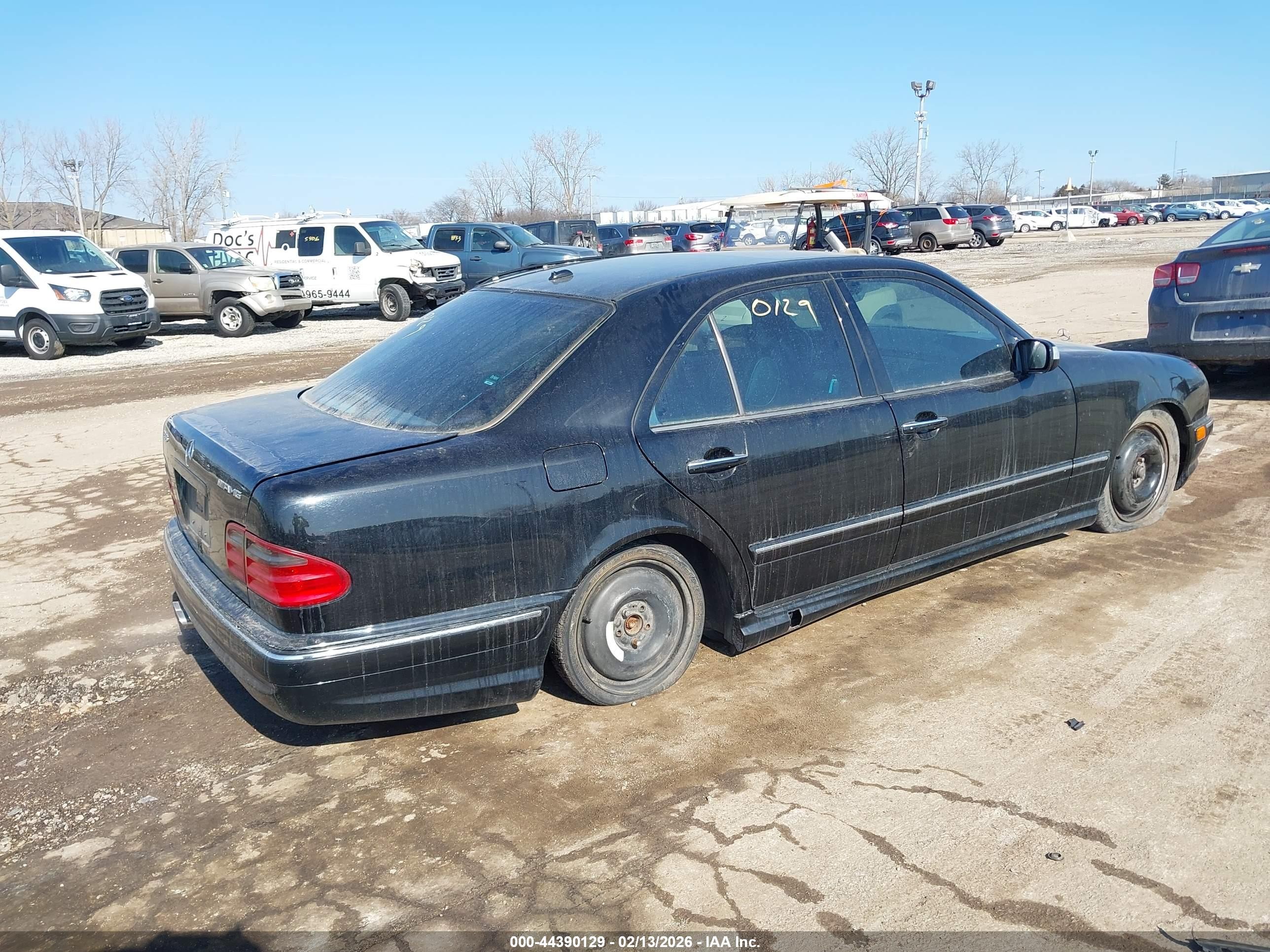 2000 Mercedes-benz E 55 Amg   Dark Blue vin: WDBJF74JXYA975382