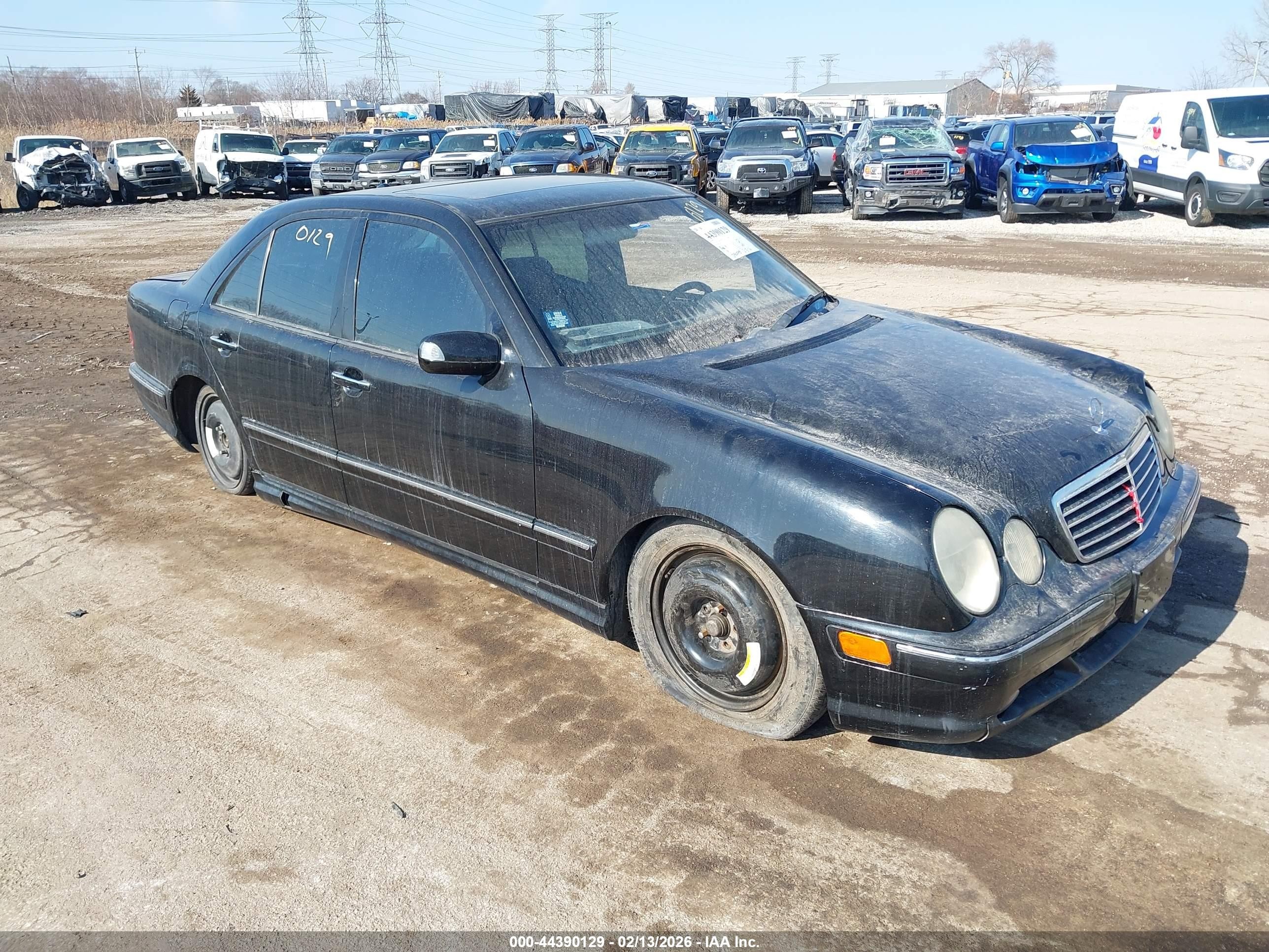 2000 Mercedes-benz E 55 Amg   Dark Blue vin: WDBJF74JXYA975382