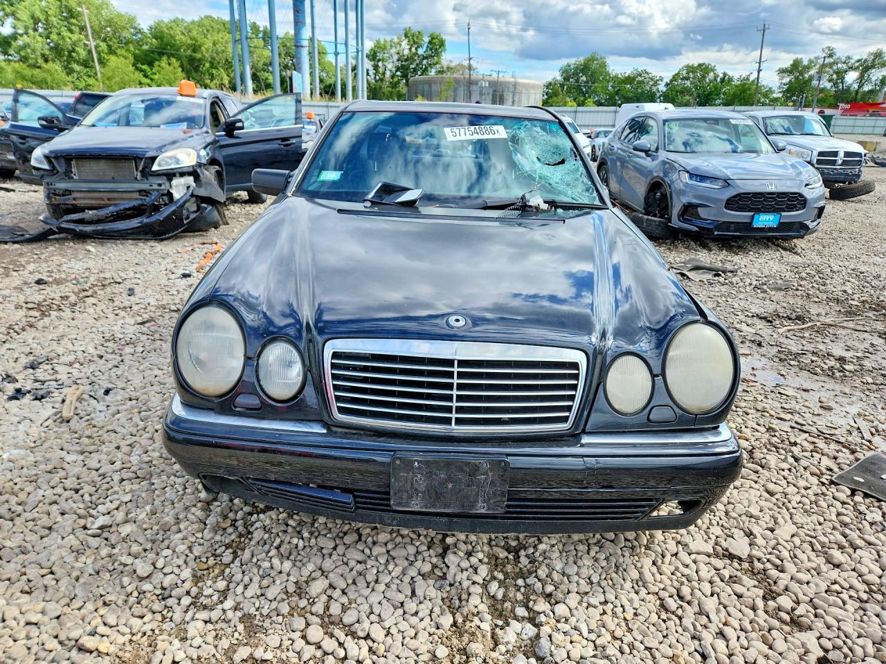 1998 Mercedes-benz E-class E320 Черный vin: WDBJF82F2WX007808