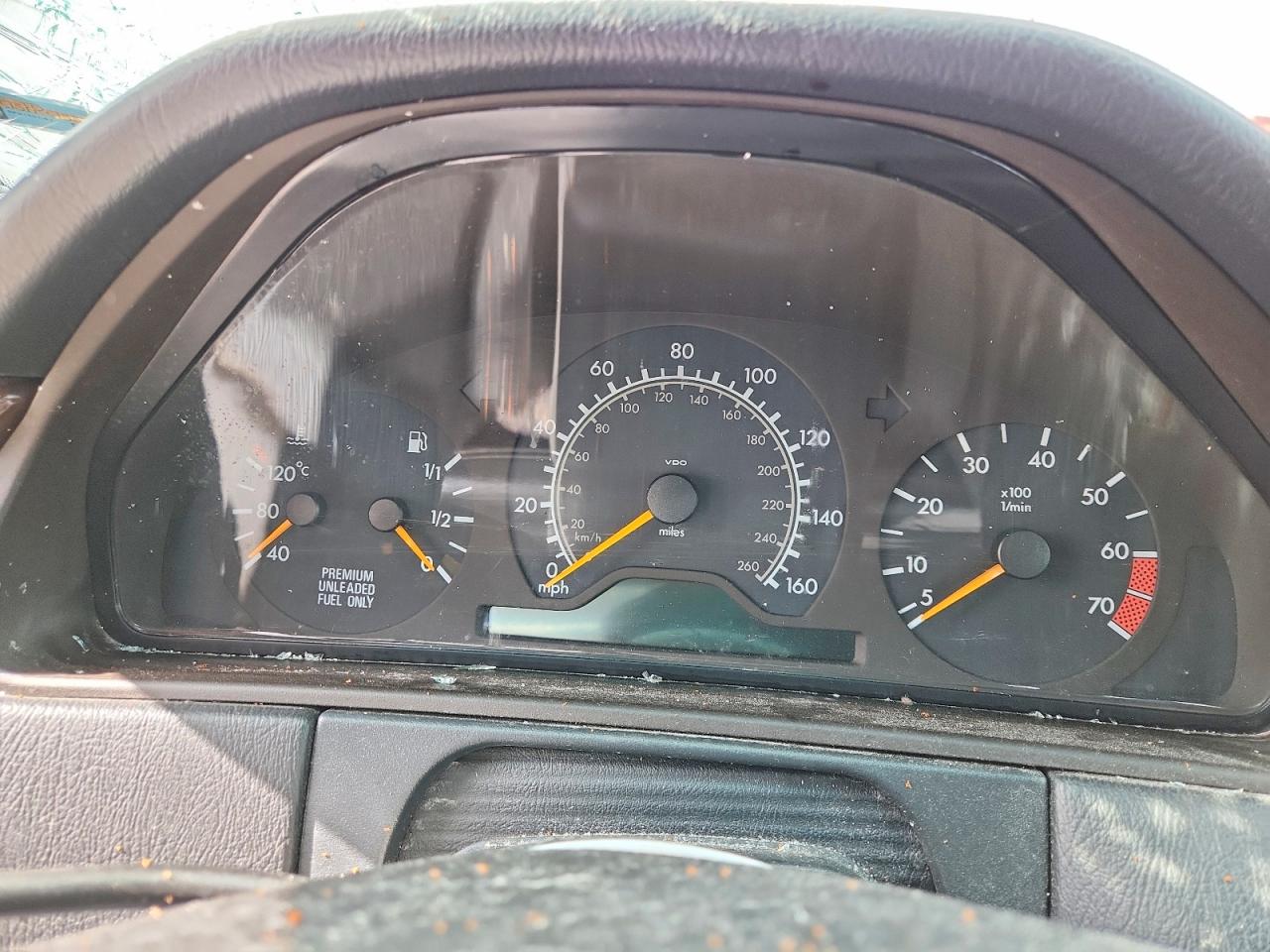1998 Mercedes-benz E-class E320 Черный vin: WDBJF82F2WX007808
