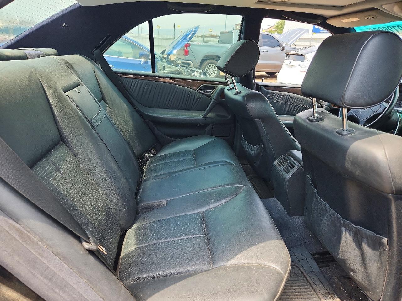 1998 Mercedes-benz E 320 4matic Black vin: WDBJF82F4WX005767