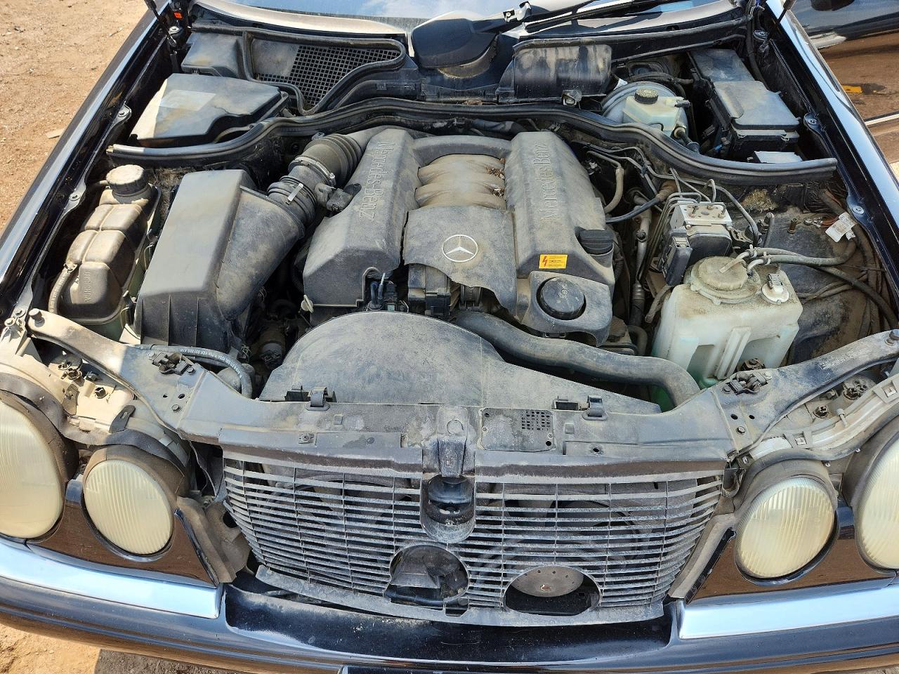 1998 Mercedes-benz E 320 4matic Black vin: WDBJF82F4WX005767