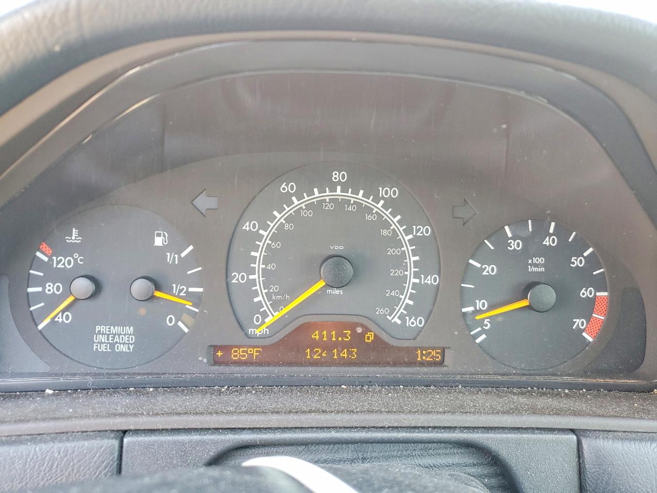 1998 Mercedes-benz E 320 4matic Black vin: WDBJF82F4WX011505
