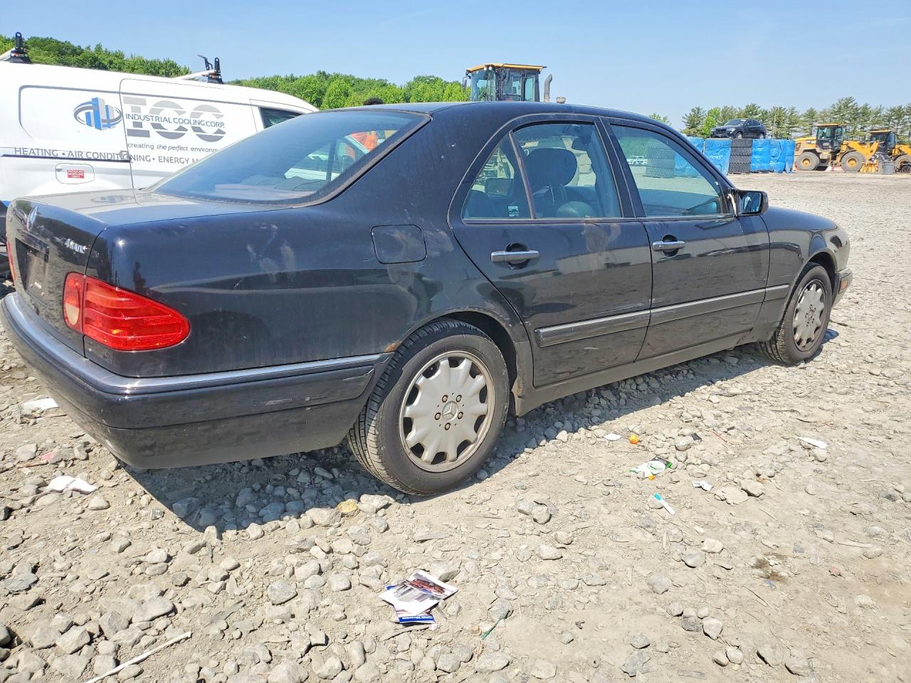 1998 Mercedes-benz E 320 4matic Black vin: WDBJF82F4WX011505