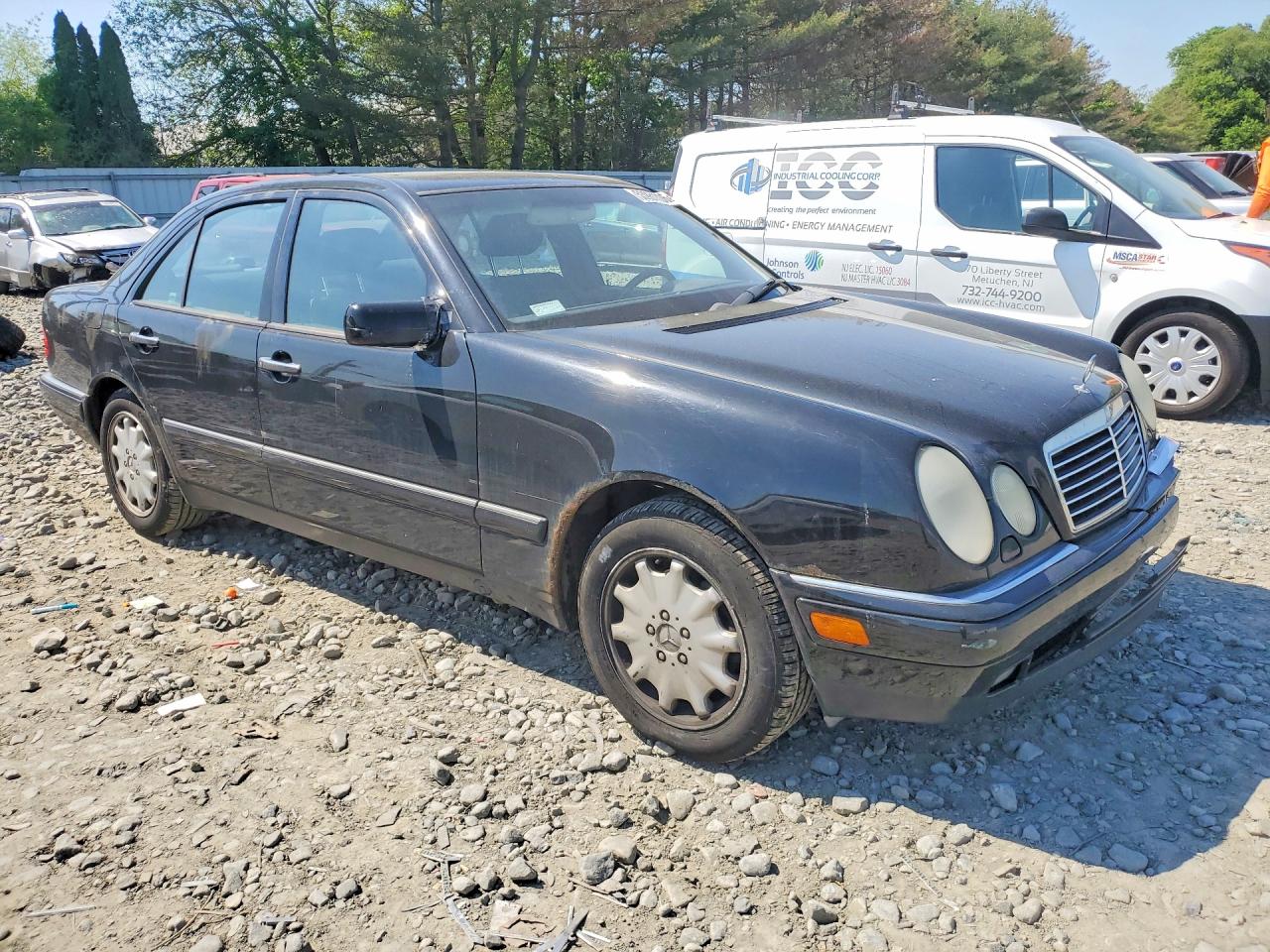 1998 Mercedes-benz E 320 4matic Black vin: WDBJF82F4WX011505