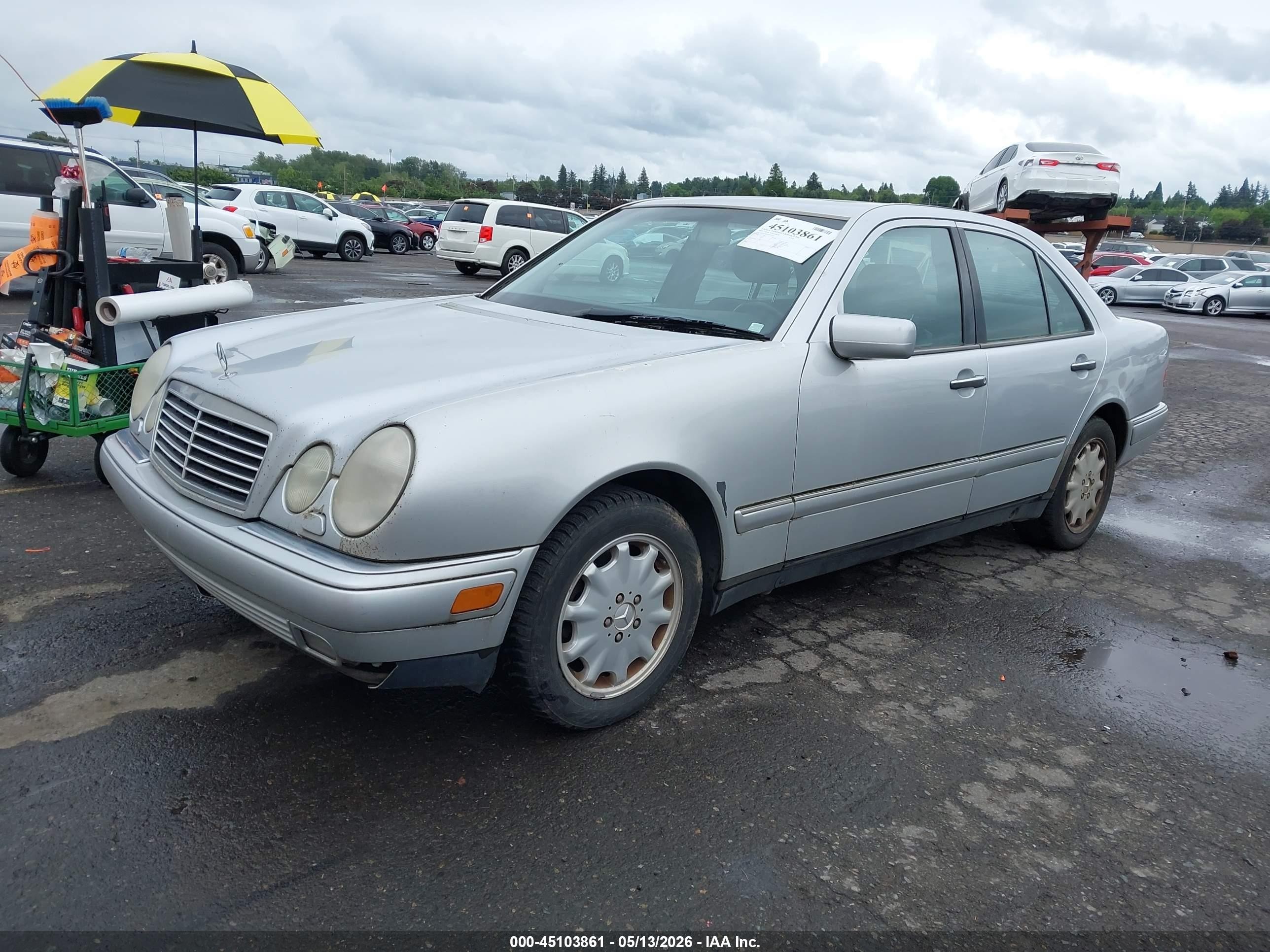 1999 Mercedes-benz E 320 Awd Silver vin: WDBJF82H0XX019667