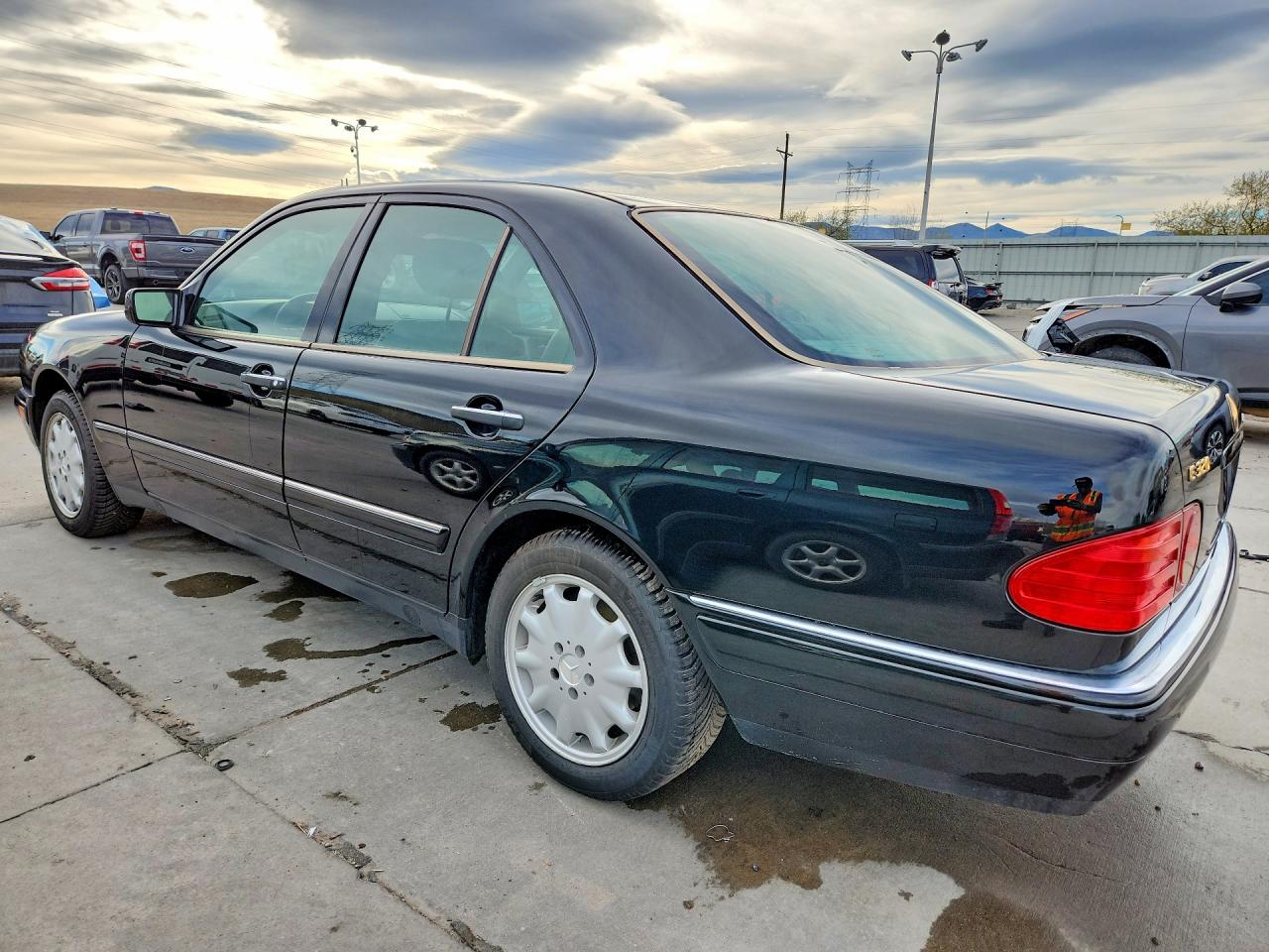 1999 Mercedes-benz E 320 4matic Black vin: WDBJF82H3XX019971