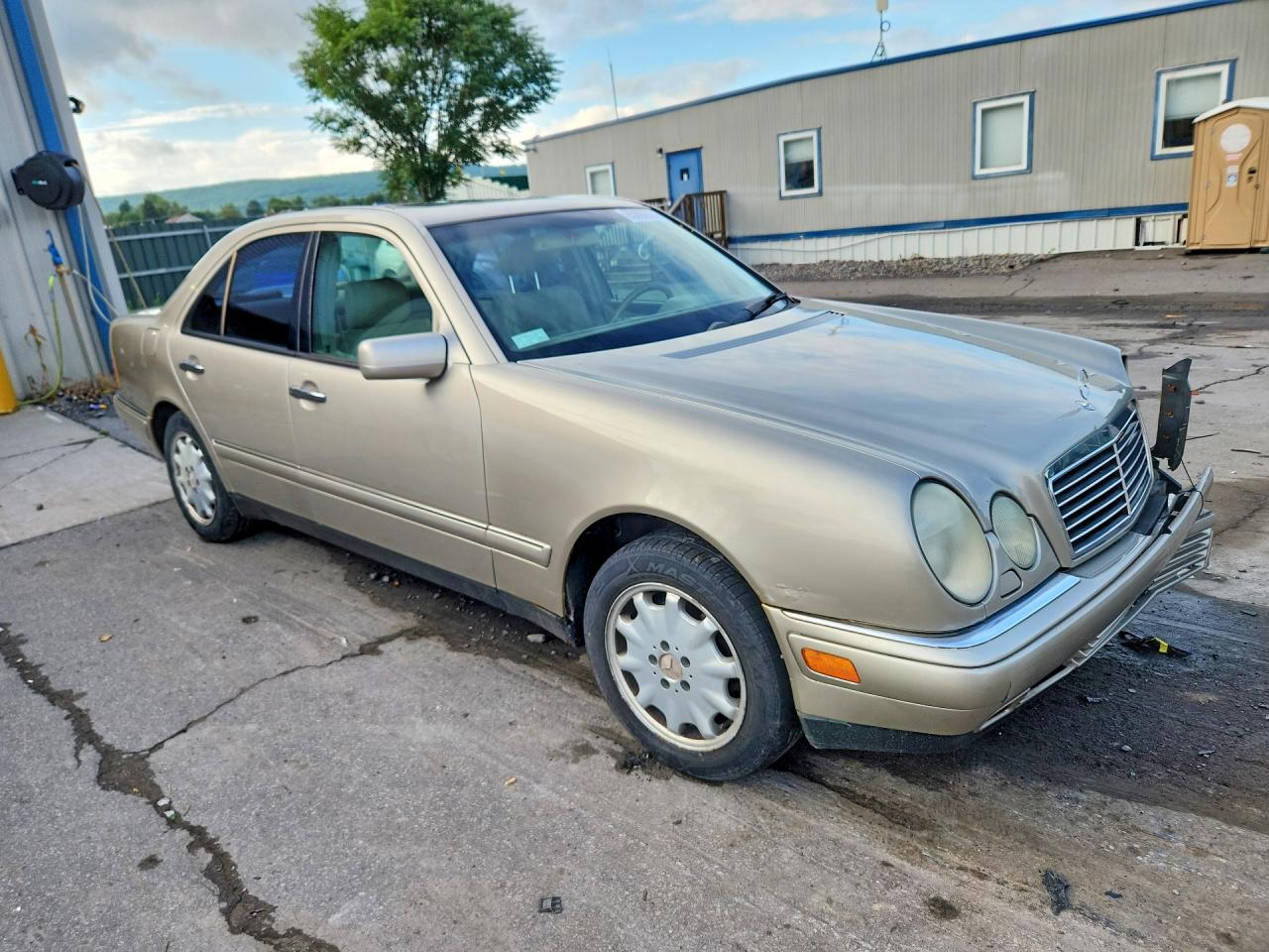 1999 Mercedes-benz E 320 4matic Silver vin: WDBJF82H3XX023468