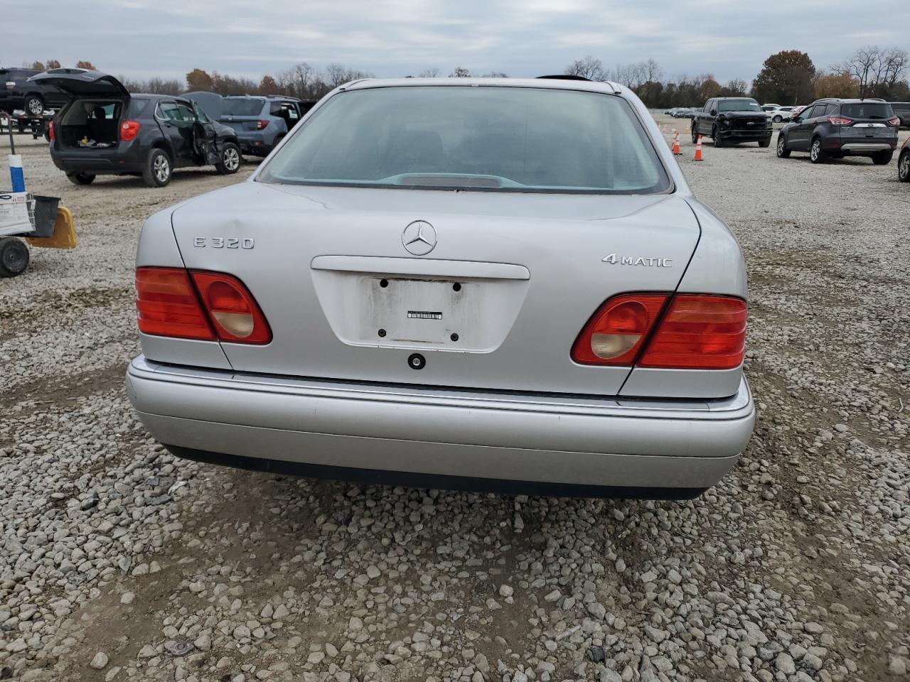 1999 Mercedes-benz E 320 4matic Серый vin: WDBJF82H4XX023995