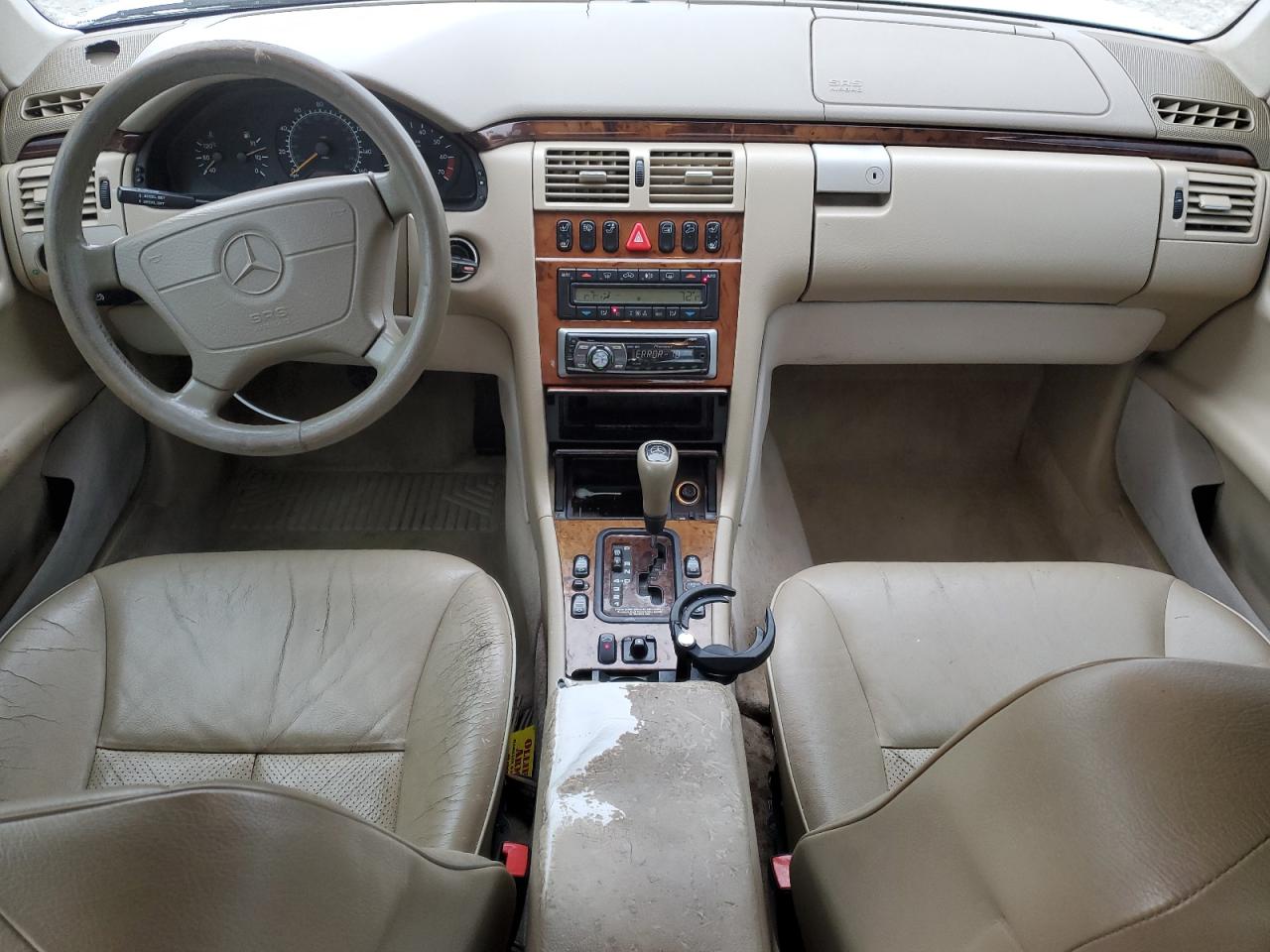 1999 Mercedes-benz E 320 4matic White vin: WDBJF82H5XX018742