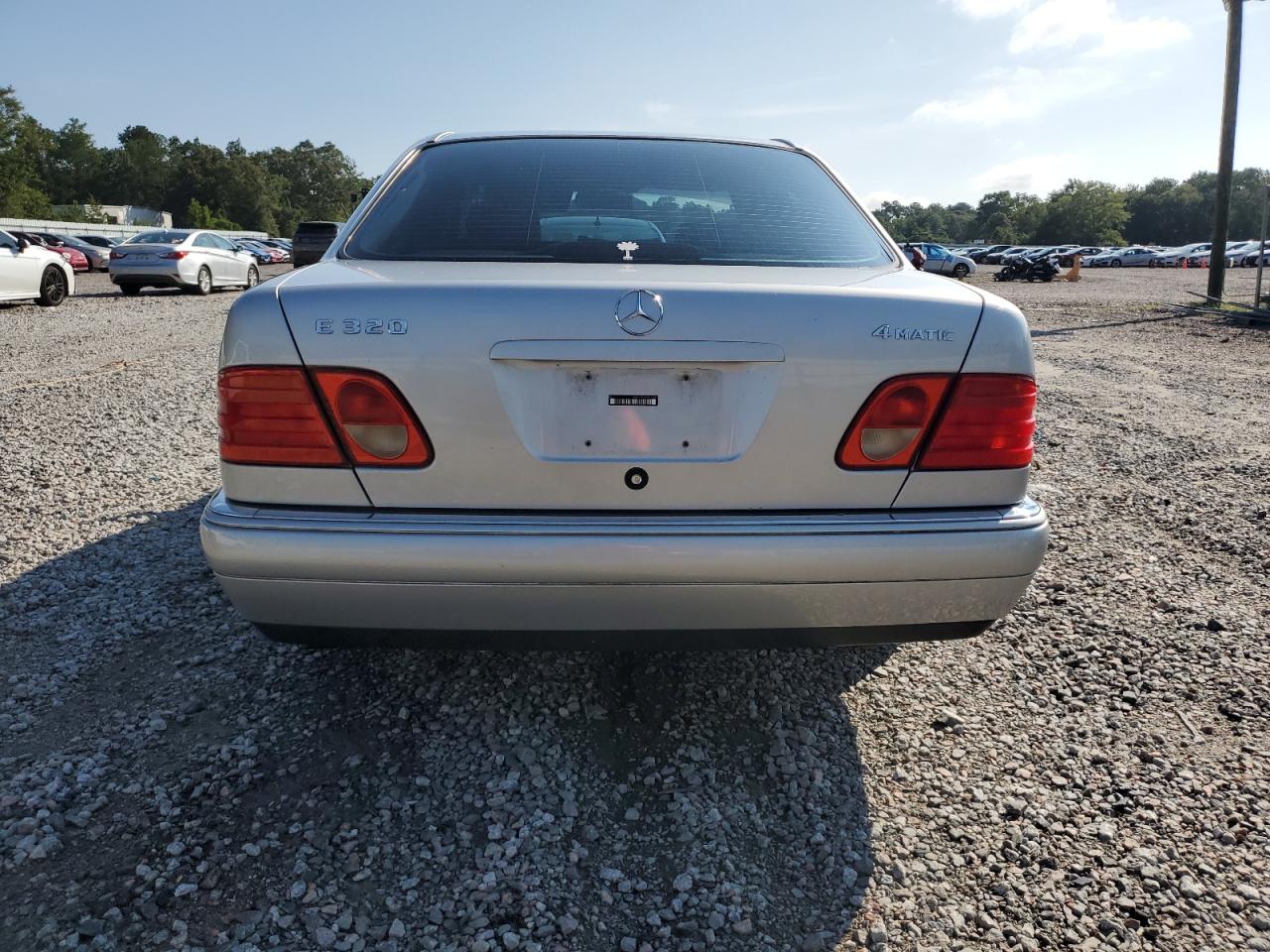 1999 Mercedes-benz E 320 4matic Silver vin: WDBJF82H6XX013386