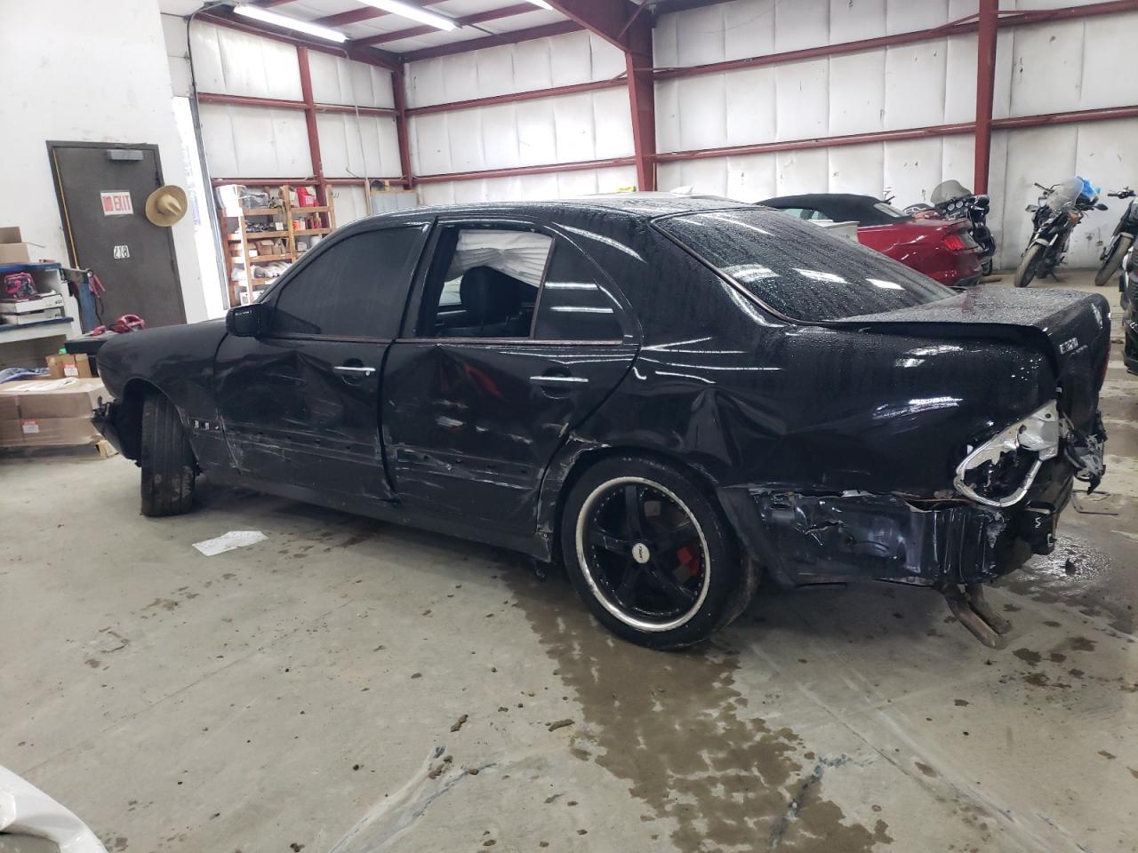 1999 Mercedes-benz E 320 4matic Black vin: WDBJF82H7XX023926