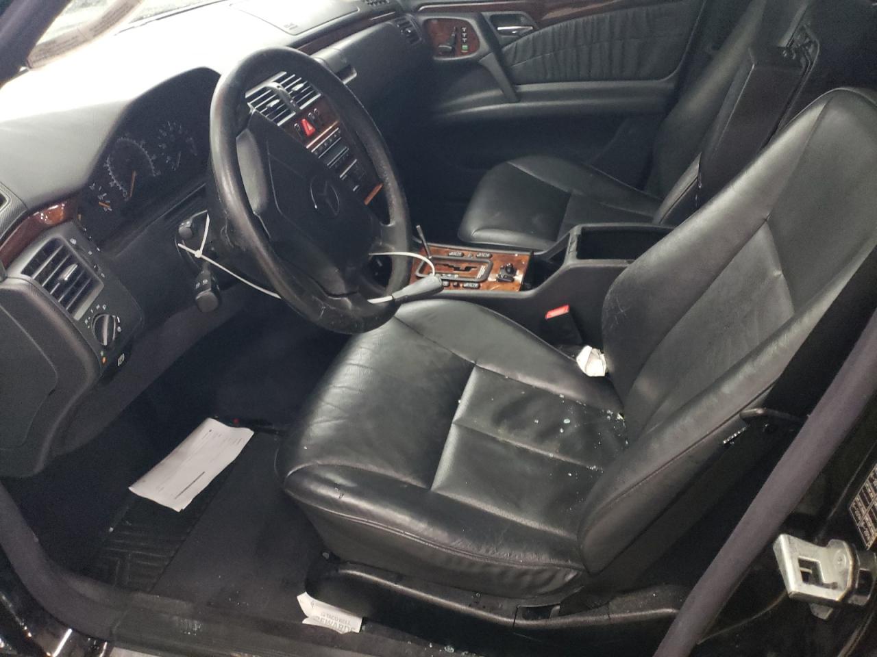 1999 Mercedes-benz E 320 4matic Black vin: WDBJF82H7XX023926