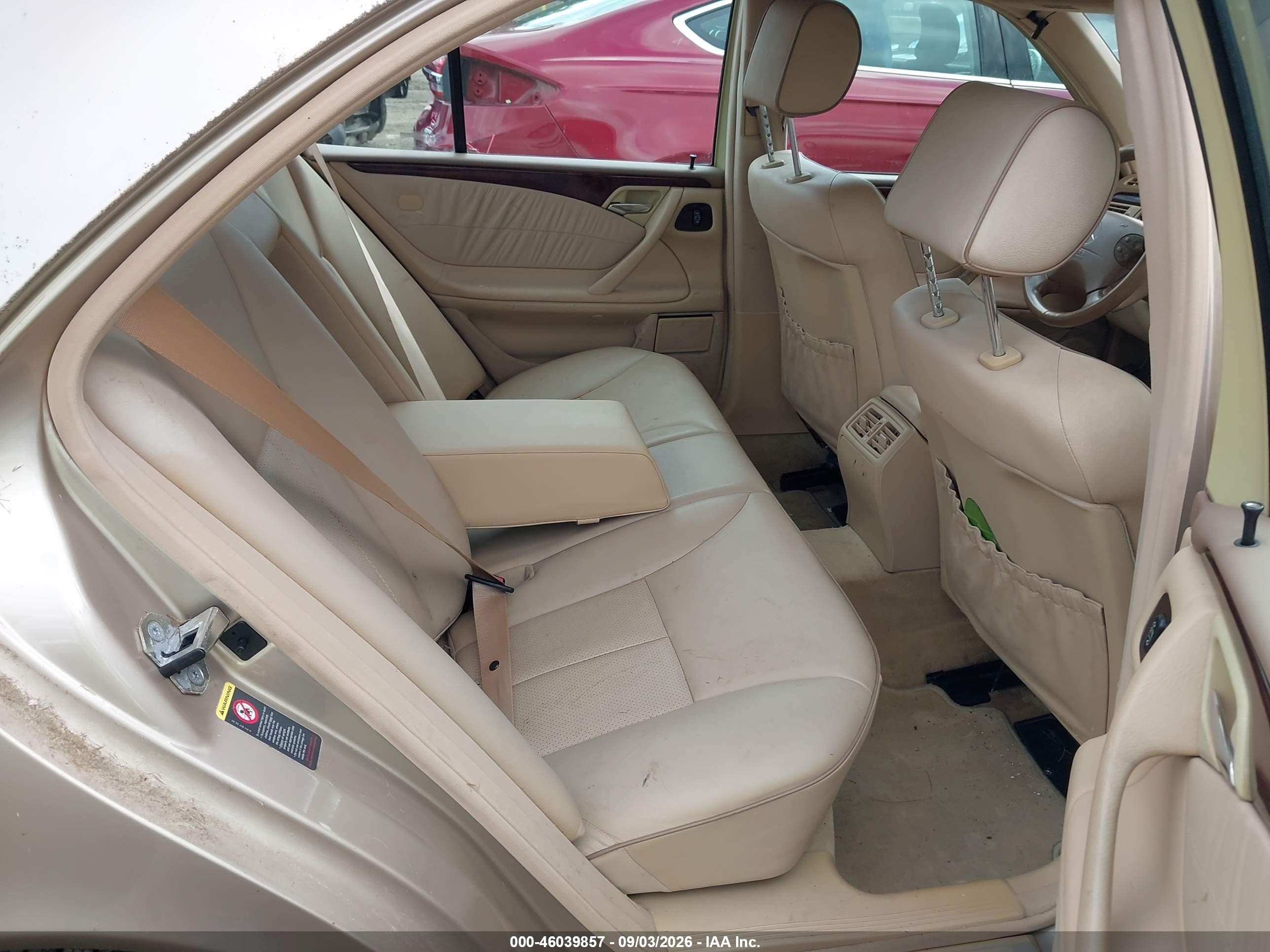 2001 Mercedes-benz E 320 4m Gold vin: WDBJF82J01X059452