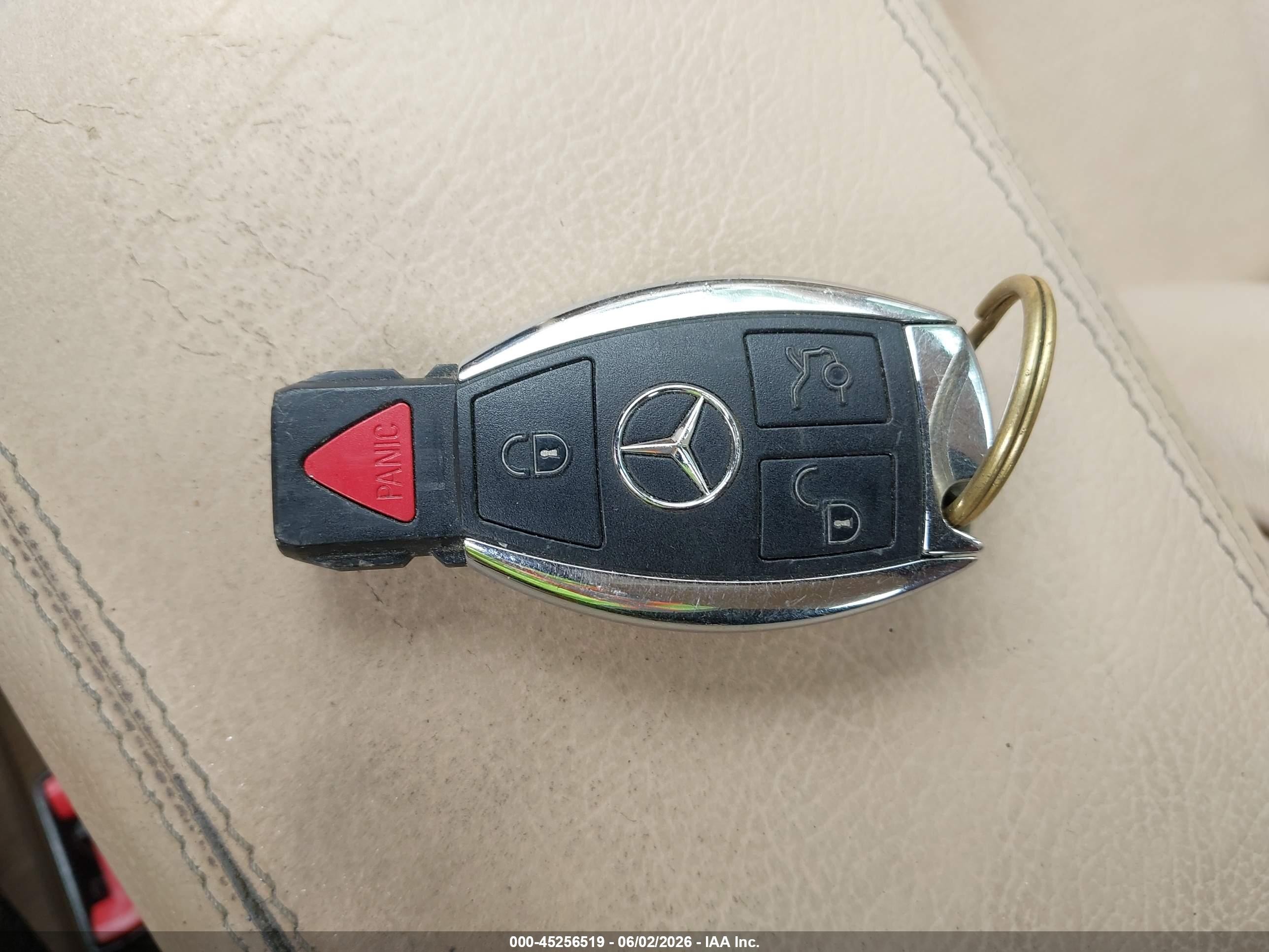2002 Mercedes-benz E 320 4m/4m Special Edition White vin: WDBJF82J02X069643