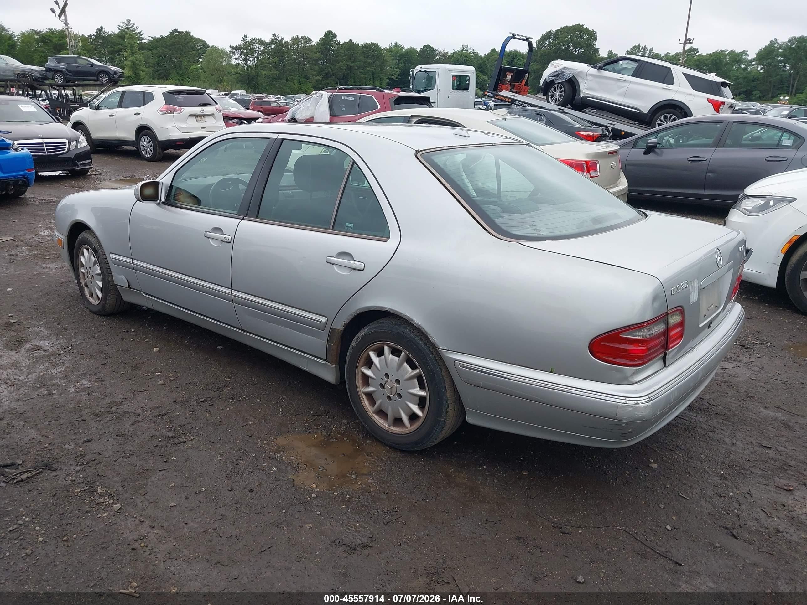 2002 Mercedes-benz E 320 4m/4m Special Edition Silver vin: WDBJF82J02X077709