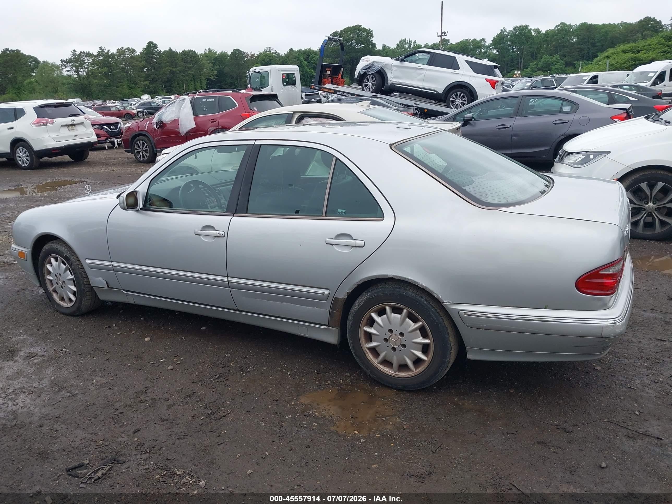 2002 Mercedes-benz E 320 4m/4m Special Edition Silver vin: WDBJF82J02X077709