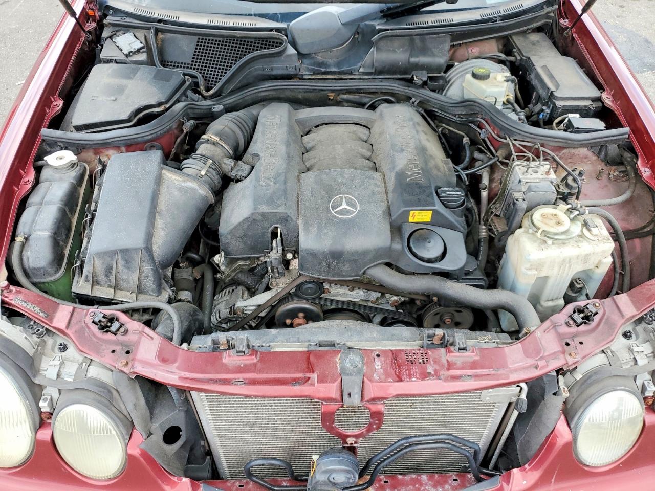 2002 Mercedes-benz E 320 4matic Burgundy vin: WDBJF82J12X067321