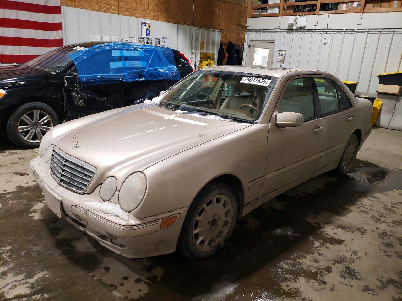 2000 Mercedes Benz E 320 4matic Tan vin: WDBJF82J2YX032456