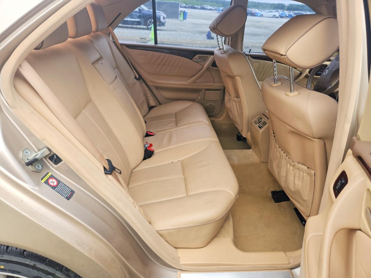 2001 Mercedes-benz E 320 4matic Beige vin: WDBJF82J41X049085