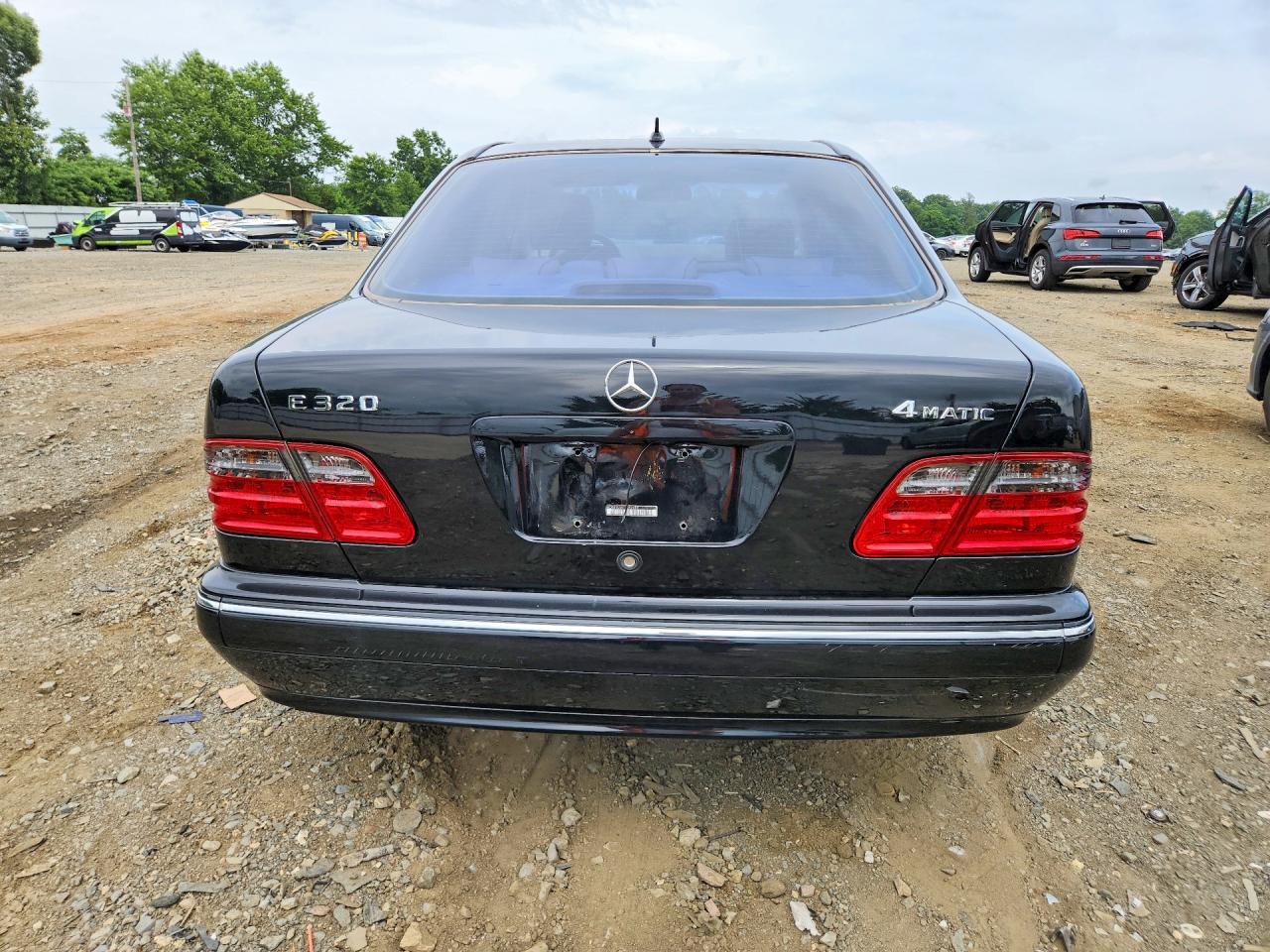 2001 Mercedes-benz E 320 4matic Черный vin: WDBJF82J41X052469