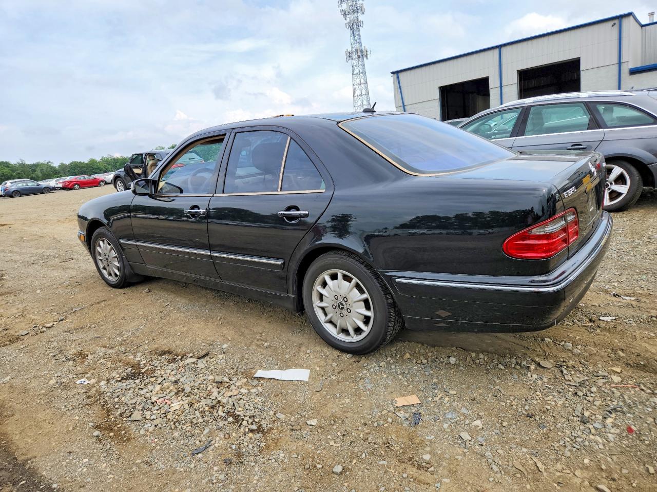 2001 Mercedes-benz E 320 4matic Черный vin: WDBJF82J41X052469