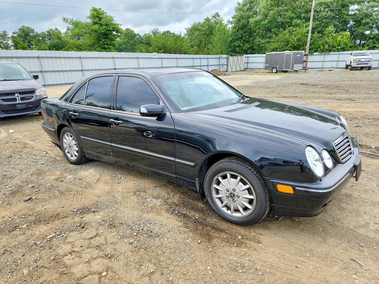 2001 Mercedes-benz E 320 4matic Черный vin: WDBJF82J41X052469