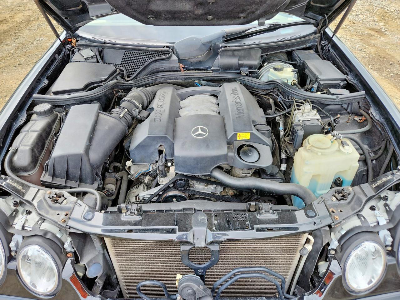 2001 Mercedes-benz E 320 4matic Черный vin: WDBJF82J41X052469
