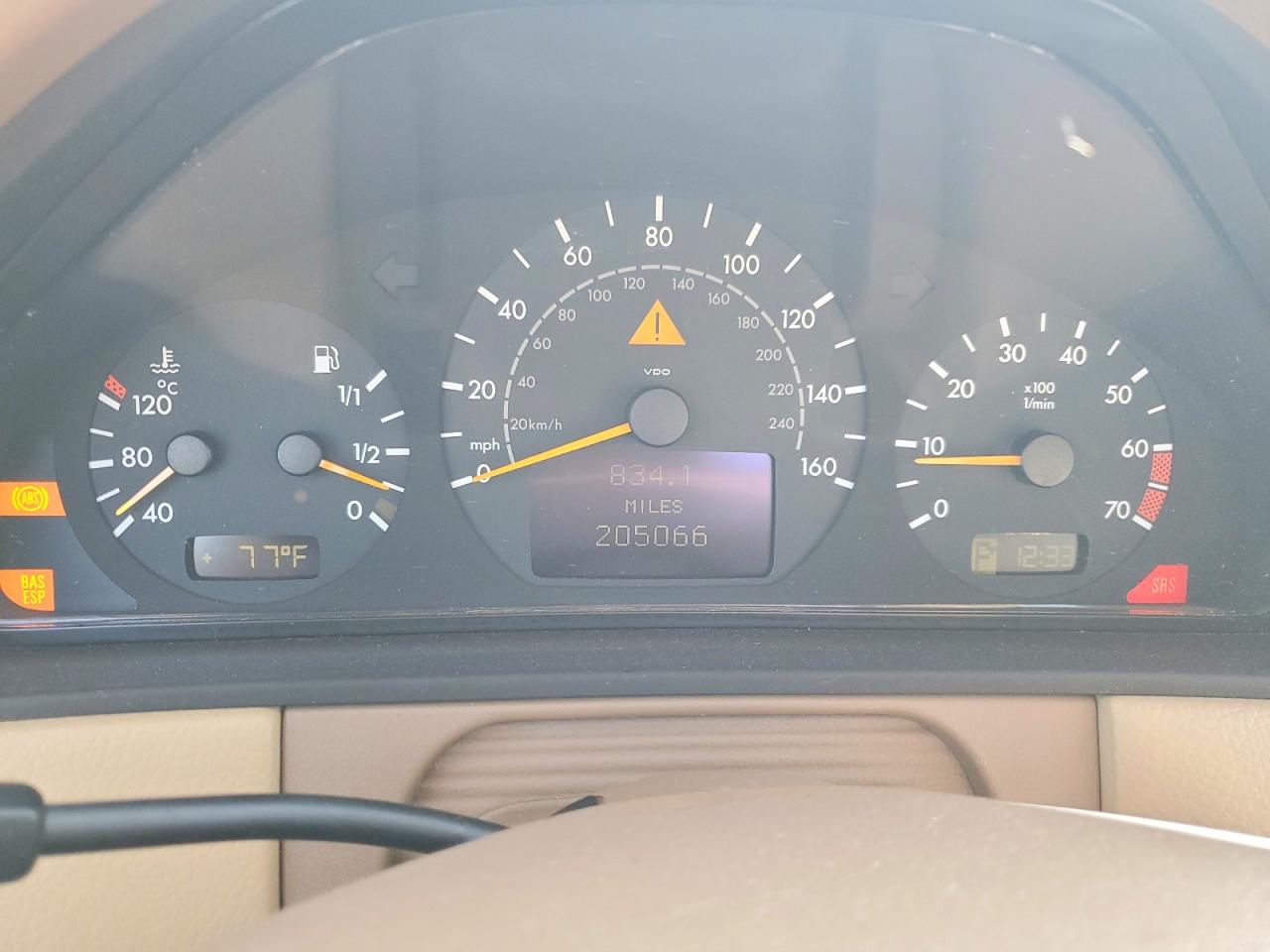 2000 Mercedes-benz E 320 4matic Black vin: WDBJF82J4YX037285