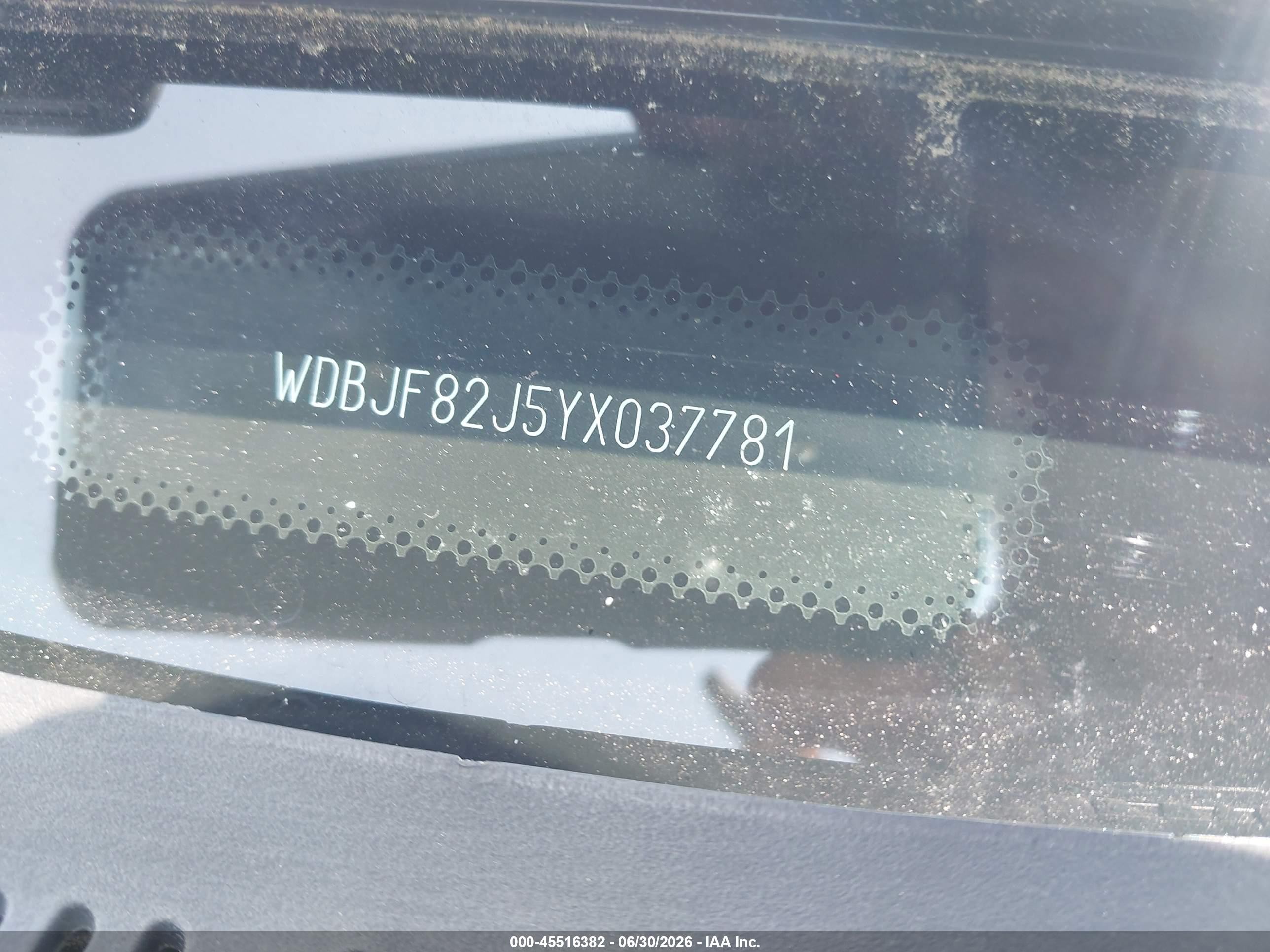 2000 Mercedes-benz E 320 4m Silver vin: WDBJF82J5YX037781