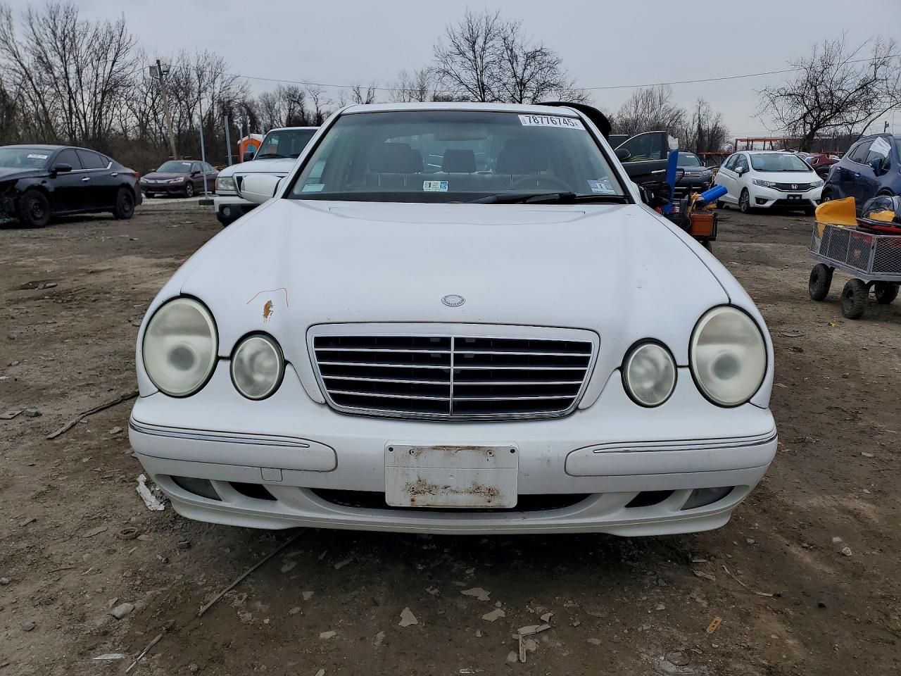 2000 Mercedes-benz E 320 4matic Белый vin: WDBJF82J8YX033739