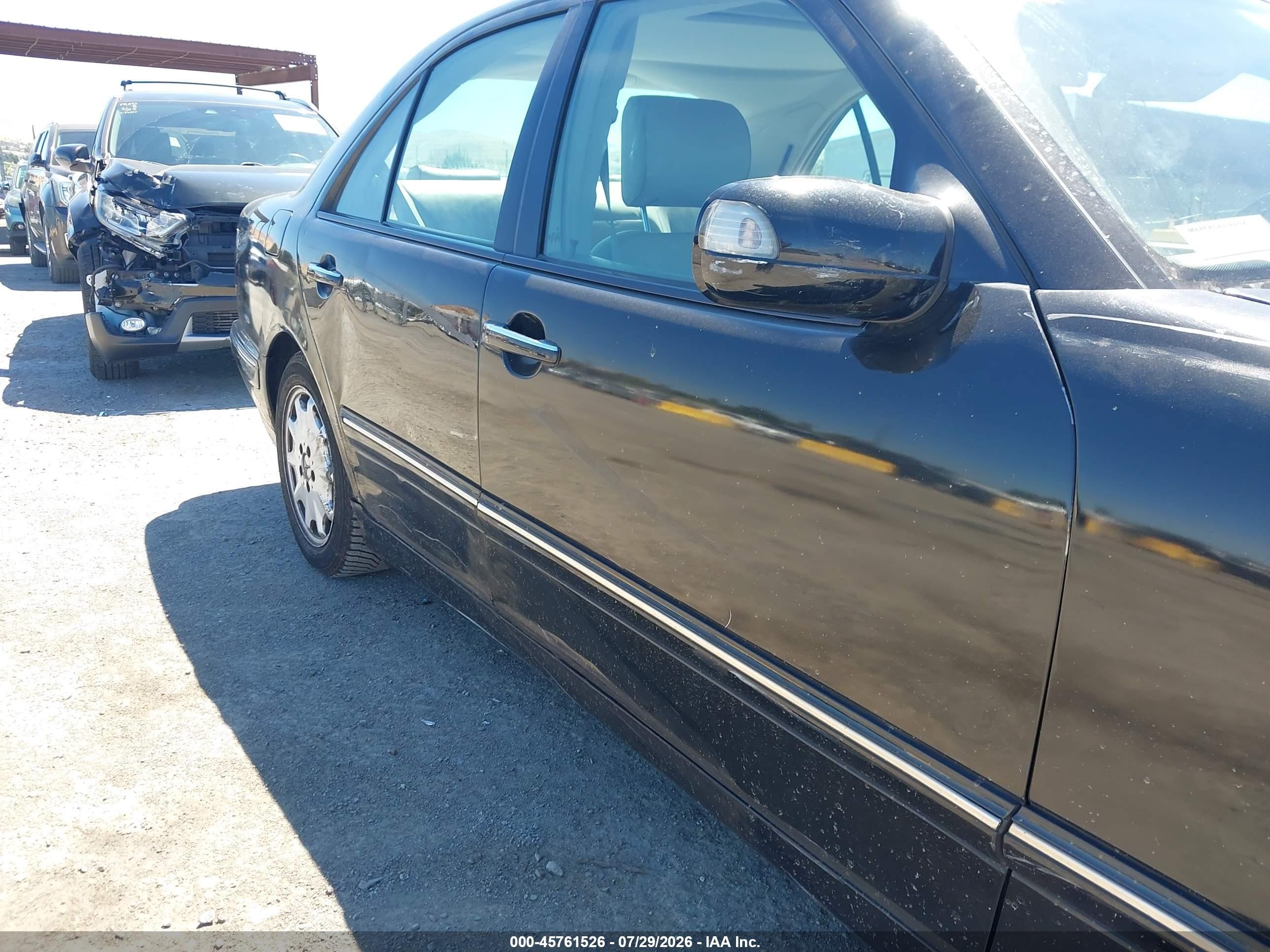 2002 Mercedes-benz E 320 4m/4m Special Edition Black vin: WDBJF82J92X072010